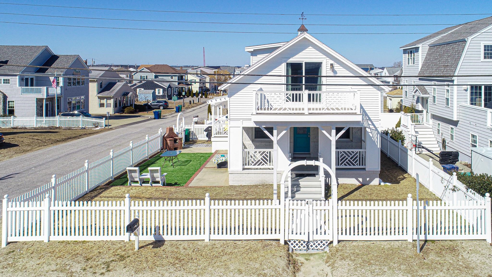 40 Ocean Dr, Seabrook, NH 03874 MLS 4946229 Coldwell Banker