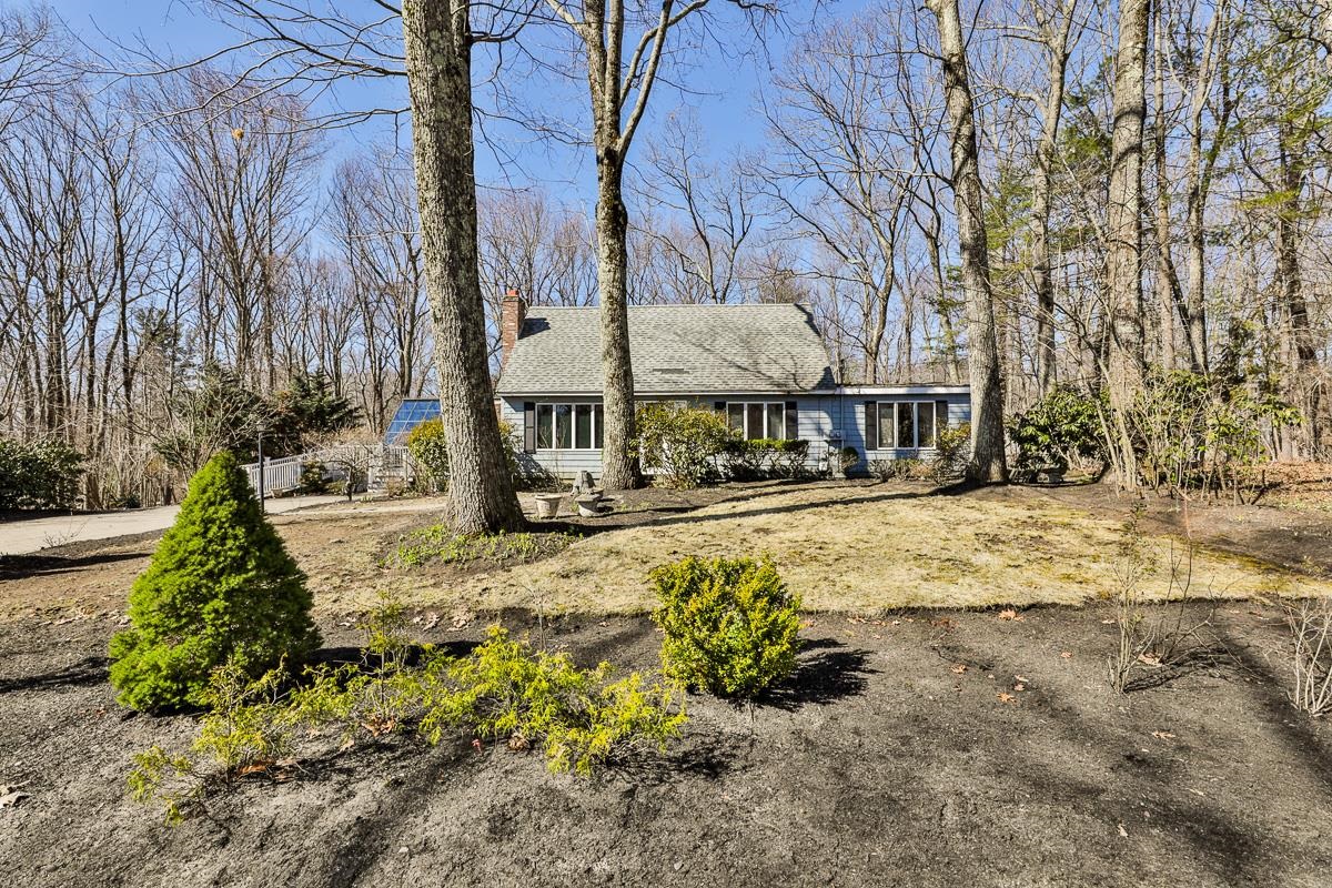 13 Clydesdale Ave, Pelham, NH 03076 MLS 4947295 Coldwell Banker