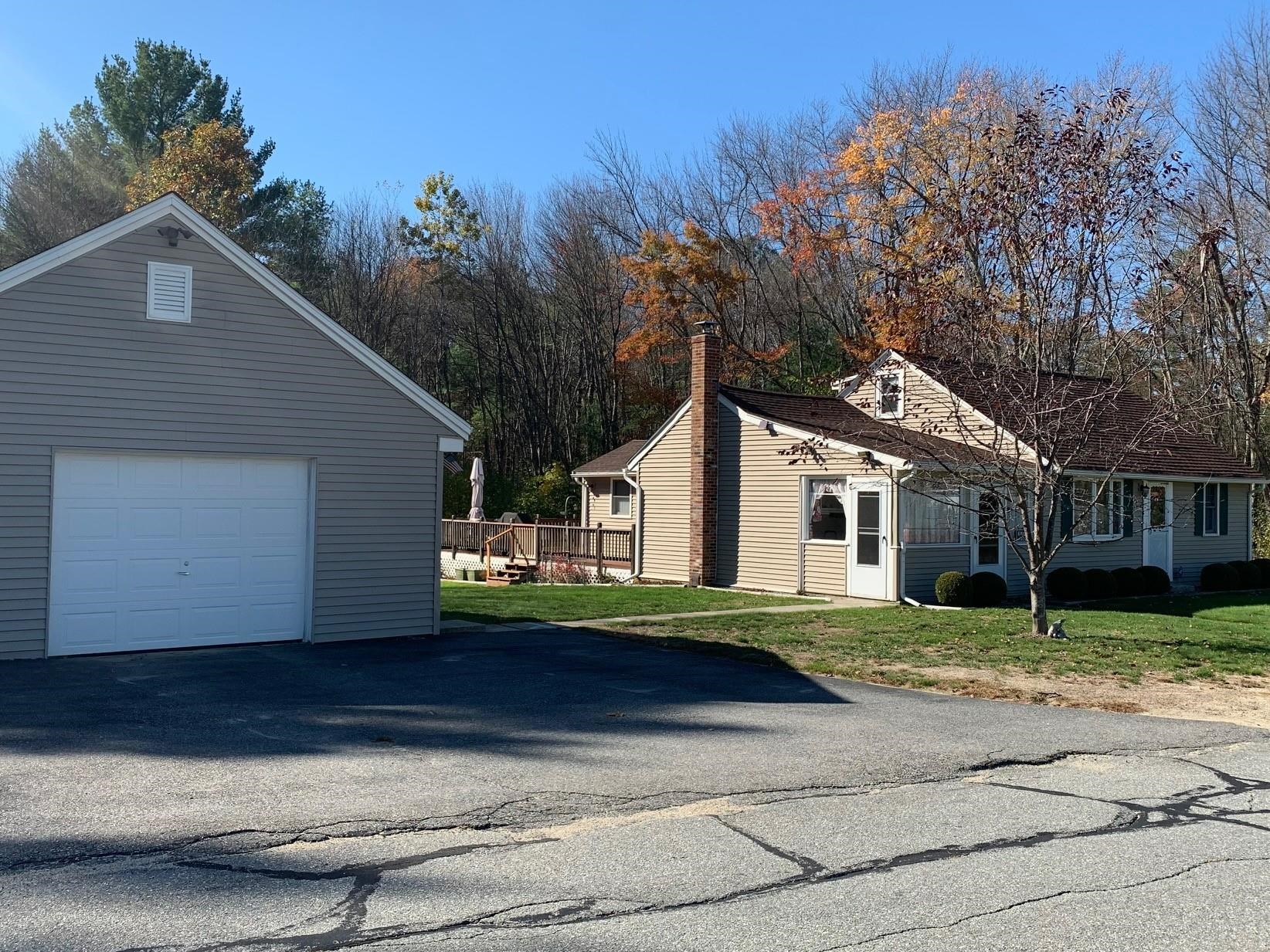 14 ster Ave, Pelham, NH 03076 MLS 4947411 Coldwell Banker