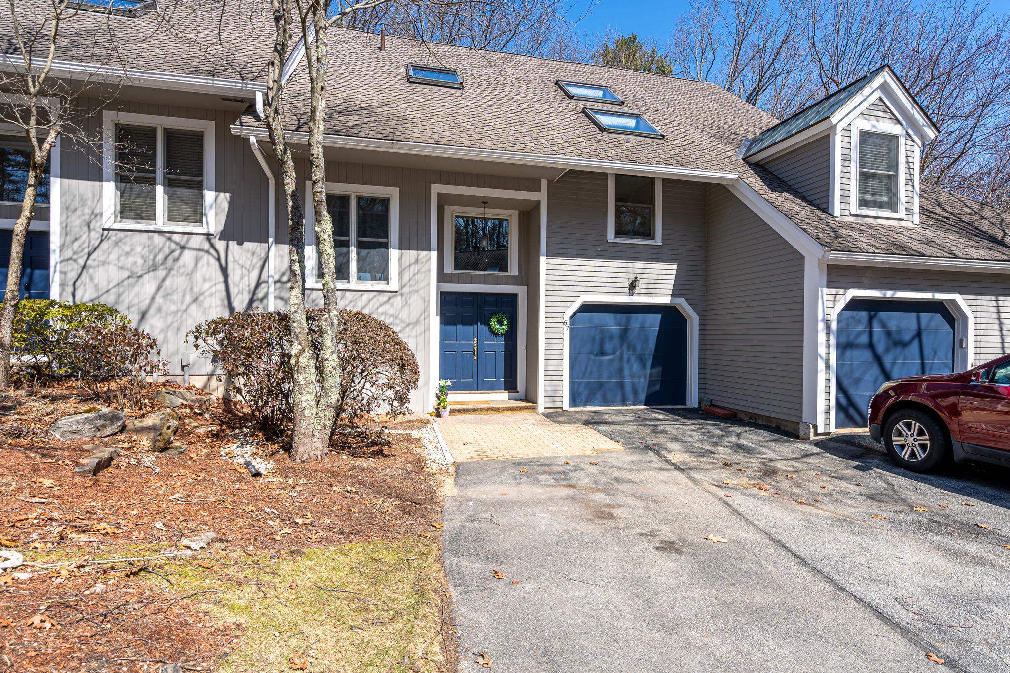 67 Cherry Hollow Rd, Nashua, NH 03062 MLS 4947804 Coldwell Banker