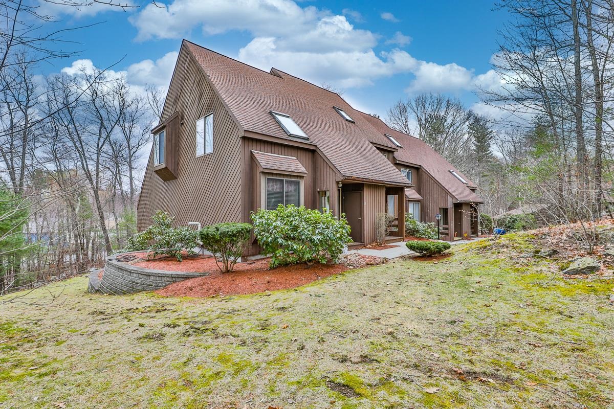 17 Silverton Dr, Nashua, NH 03062 MLS 4947860 Coldwell Banker