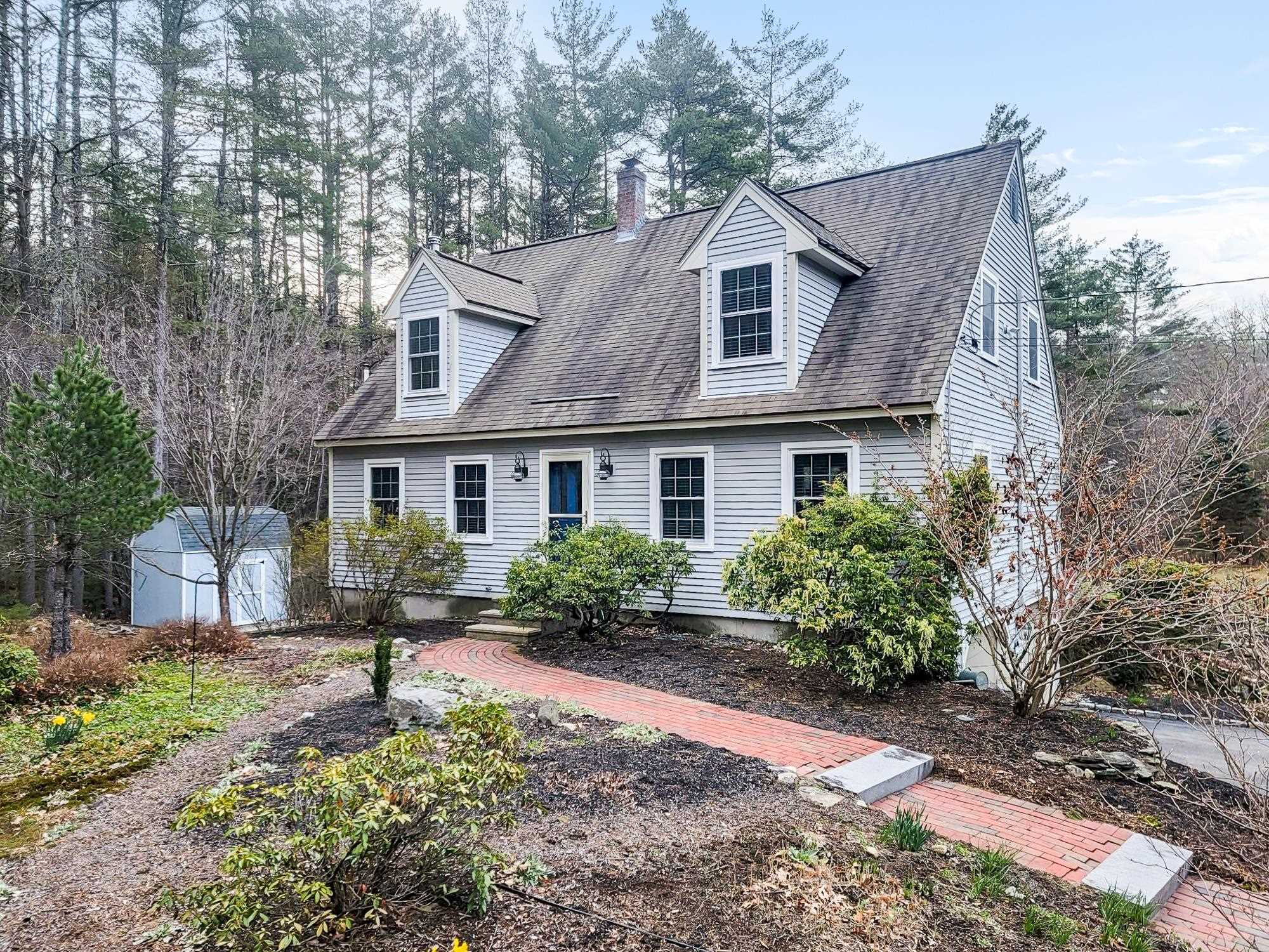 8 Wallace Brook Rd, Brookline, NH 03033 MLS 4948507 Coldwell Banker