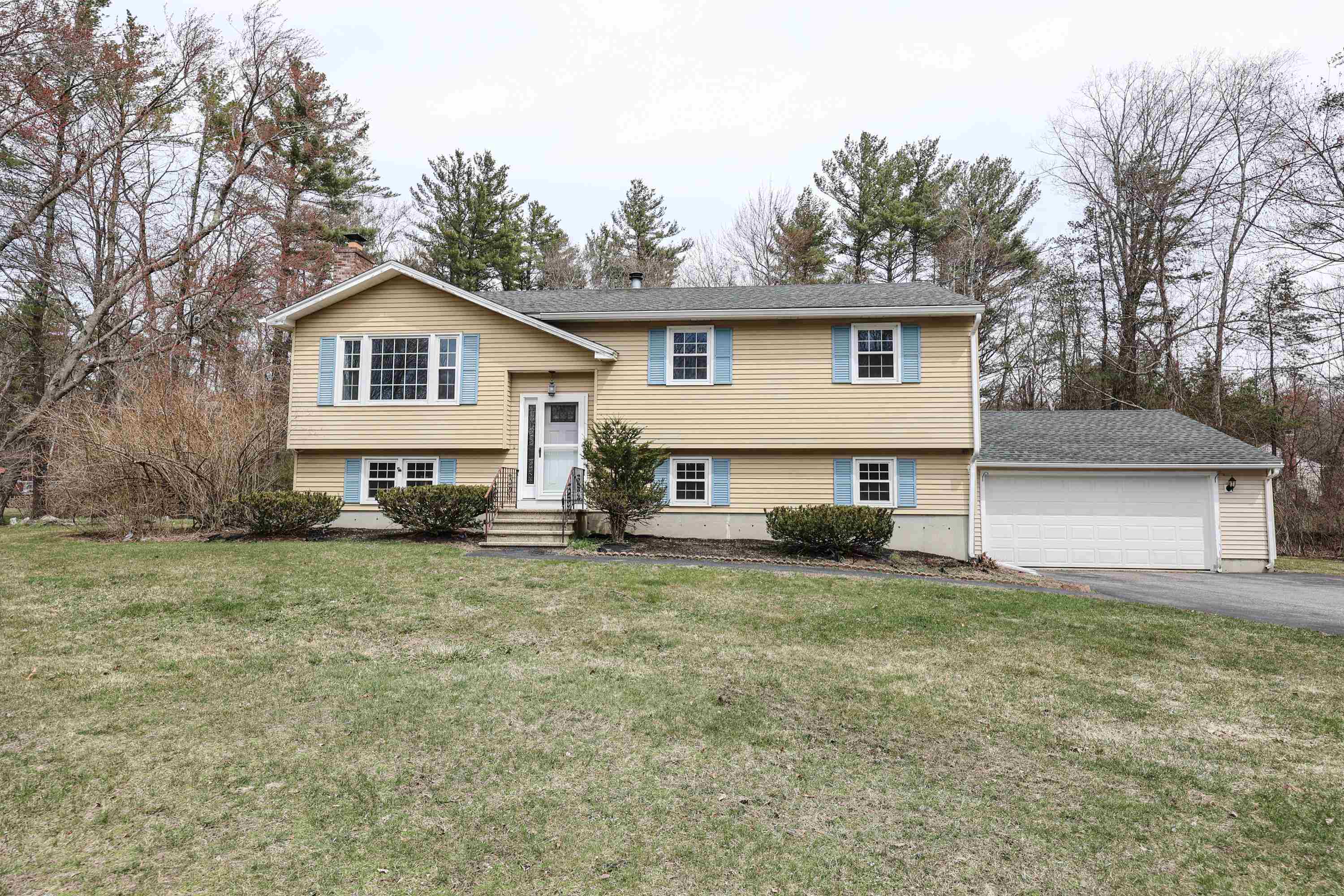 26 Hardy Rd, Londonderry, NH 03053 MLS 4948558 Coldwell Banker