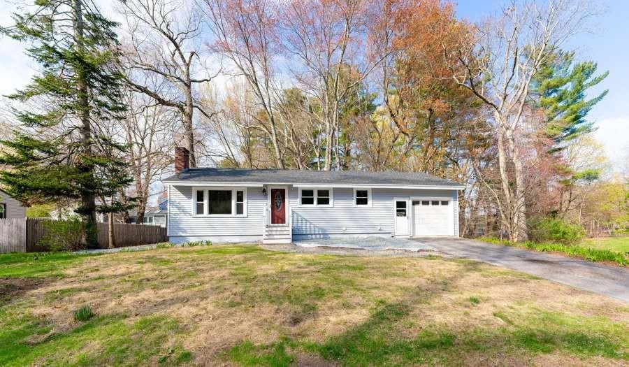 118 School St, Salem, NH 03079 MLS 4950528 Coldwell Banker