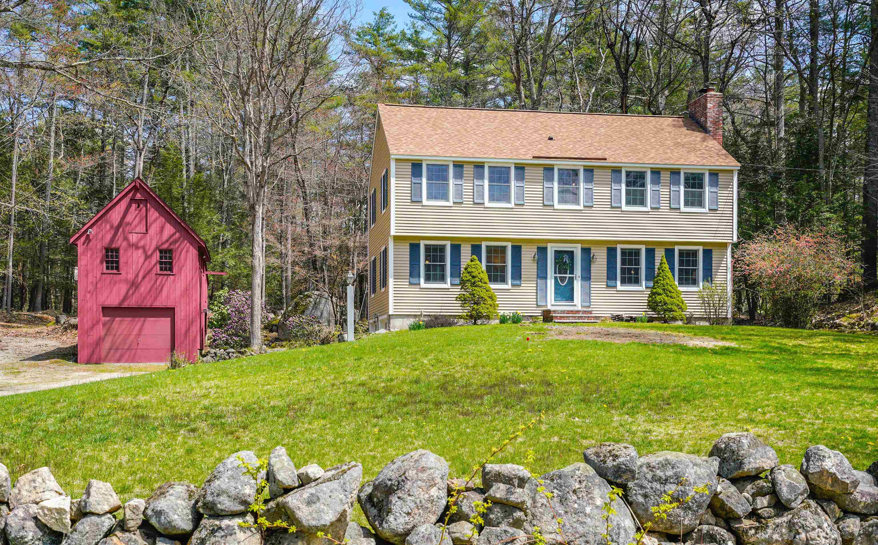 11 Brook Rd, Amherst, NH 03031 MLS 4950952 Coldwell Banker