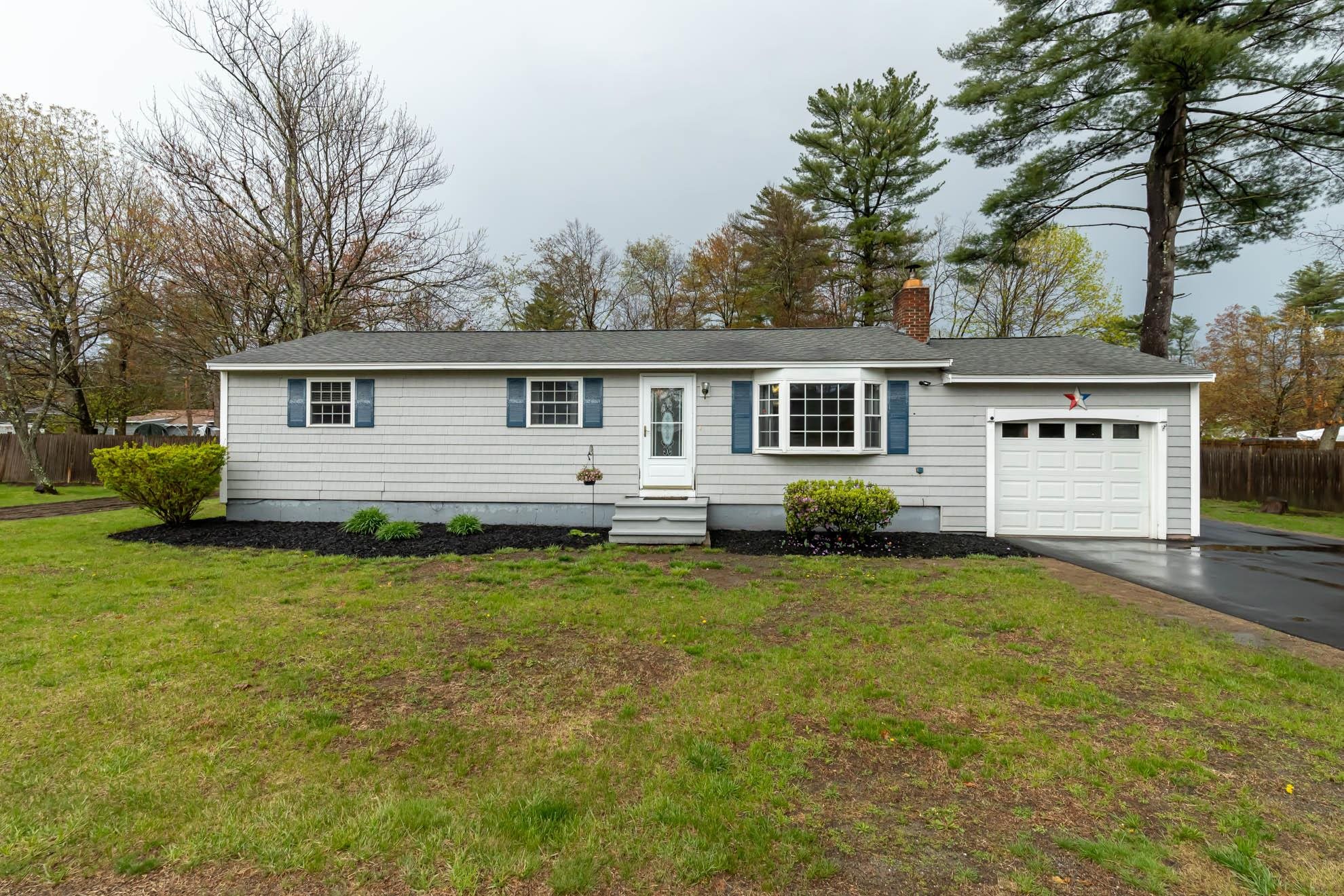 89 Baboosic Lake Rd, Merrimack, NH 03054 MLS 4951280 Coldwell Banker