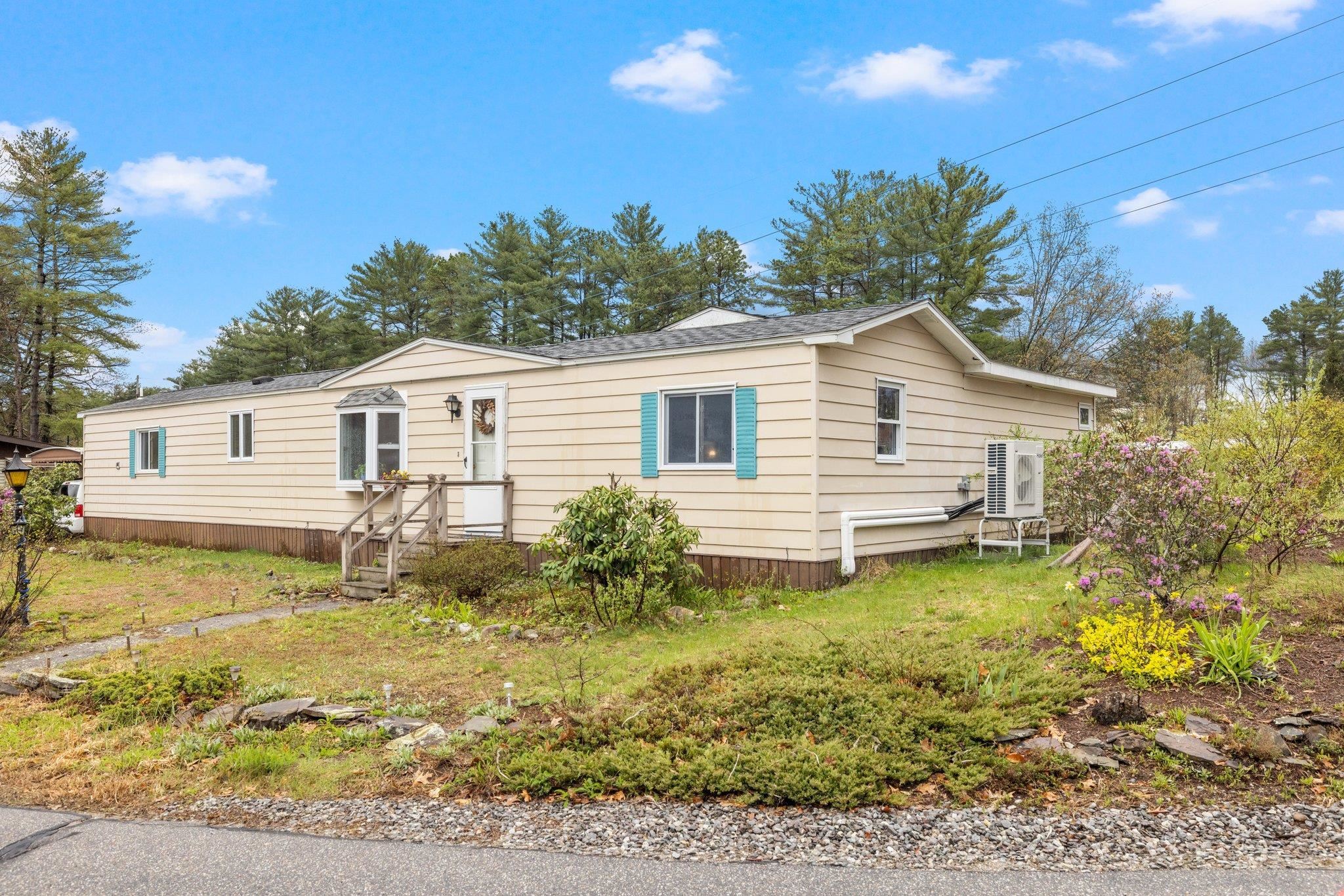 73 Rachael Cir, Goffstown, NH 03045 MLS 4951733 Coldwell Banker