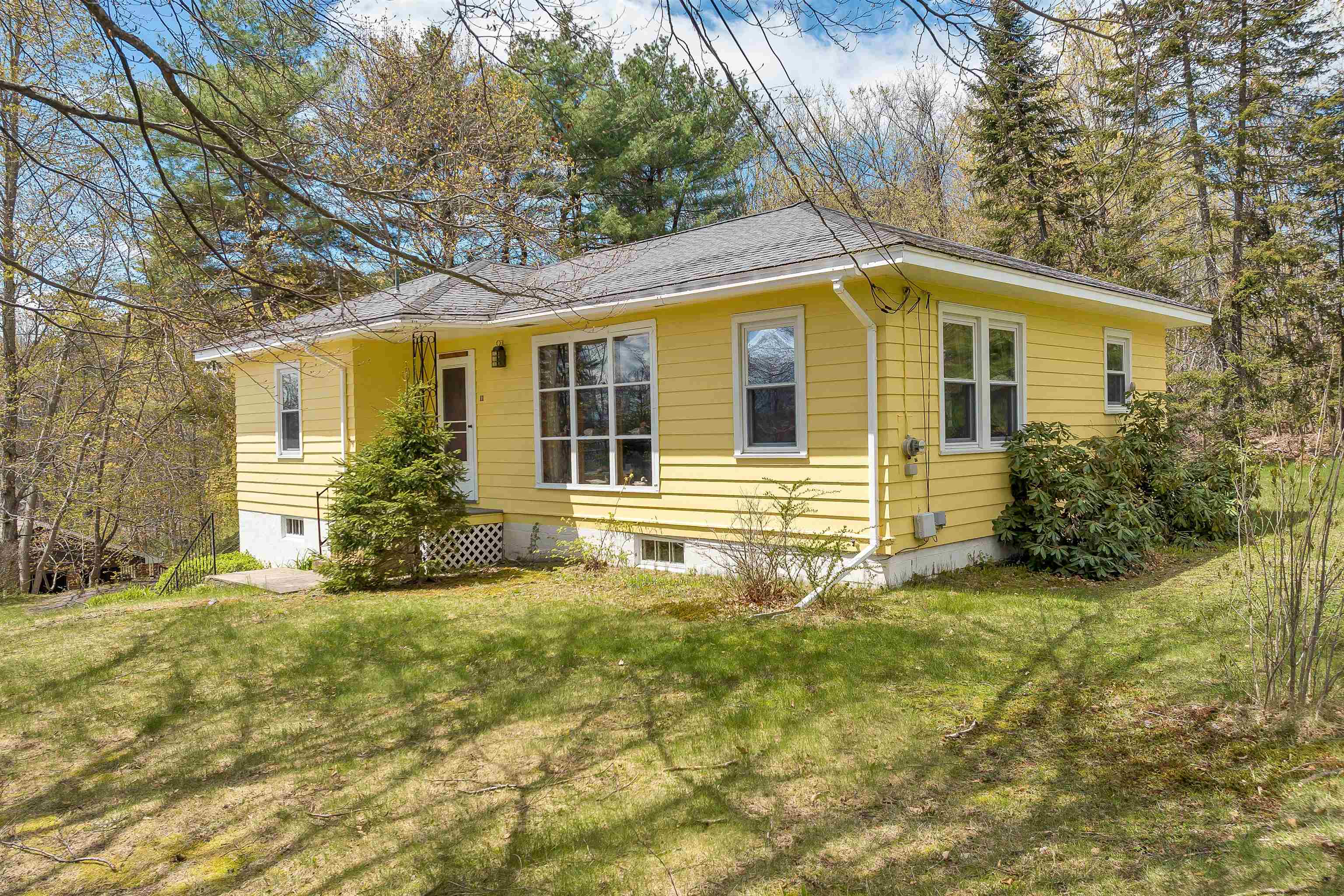 11 Clow Rd, Wolfeboro, NH 03894 MLS 4952030 Coldwell Banker