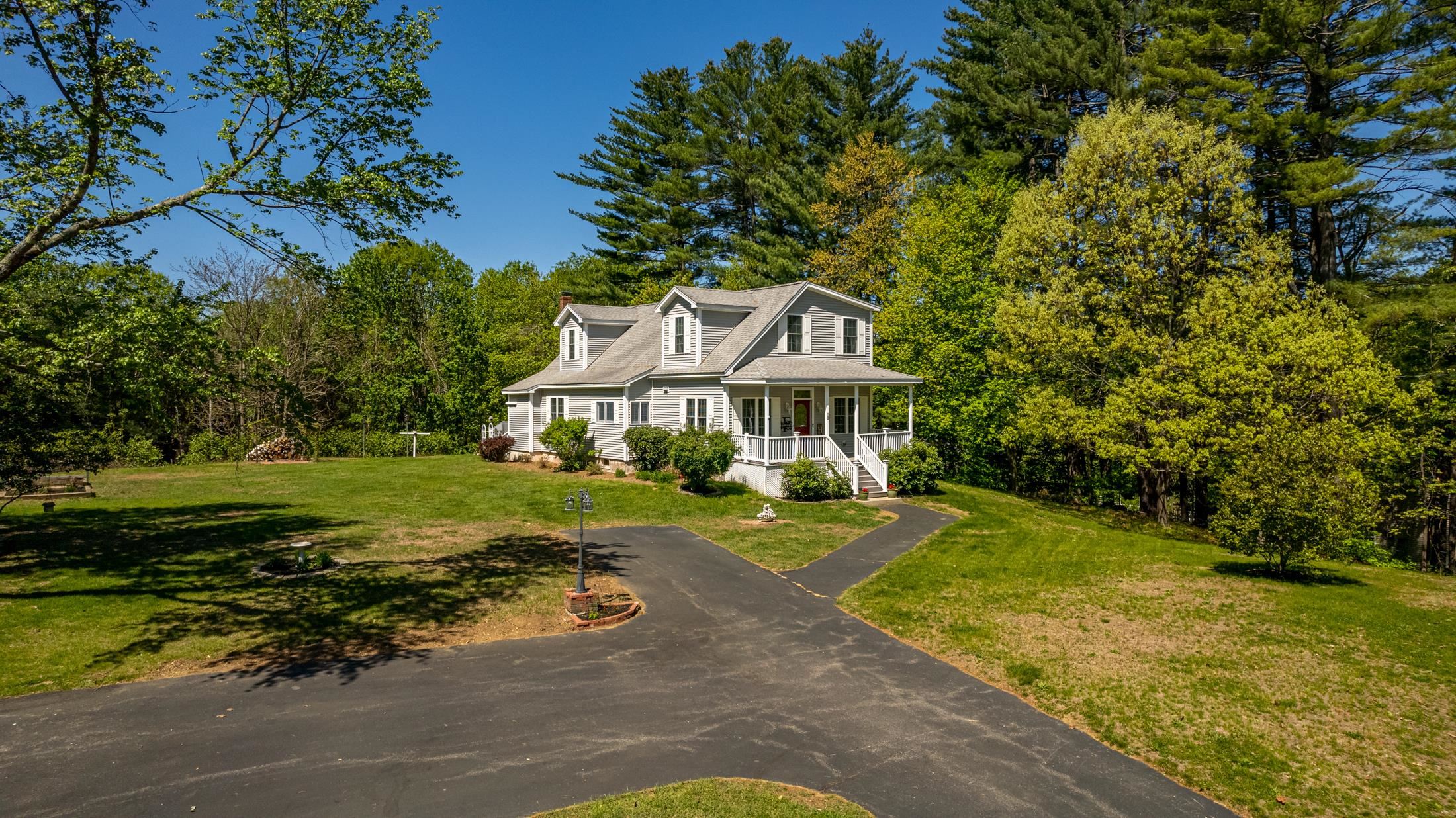 73 Crest Dr, Somersworth, NH 03878 MLS 4953670 Coldwell Banker
