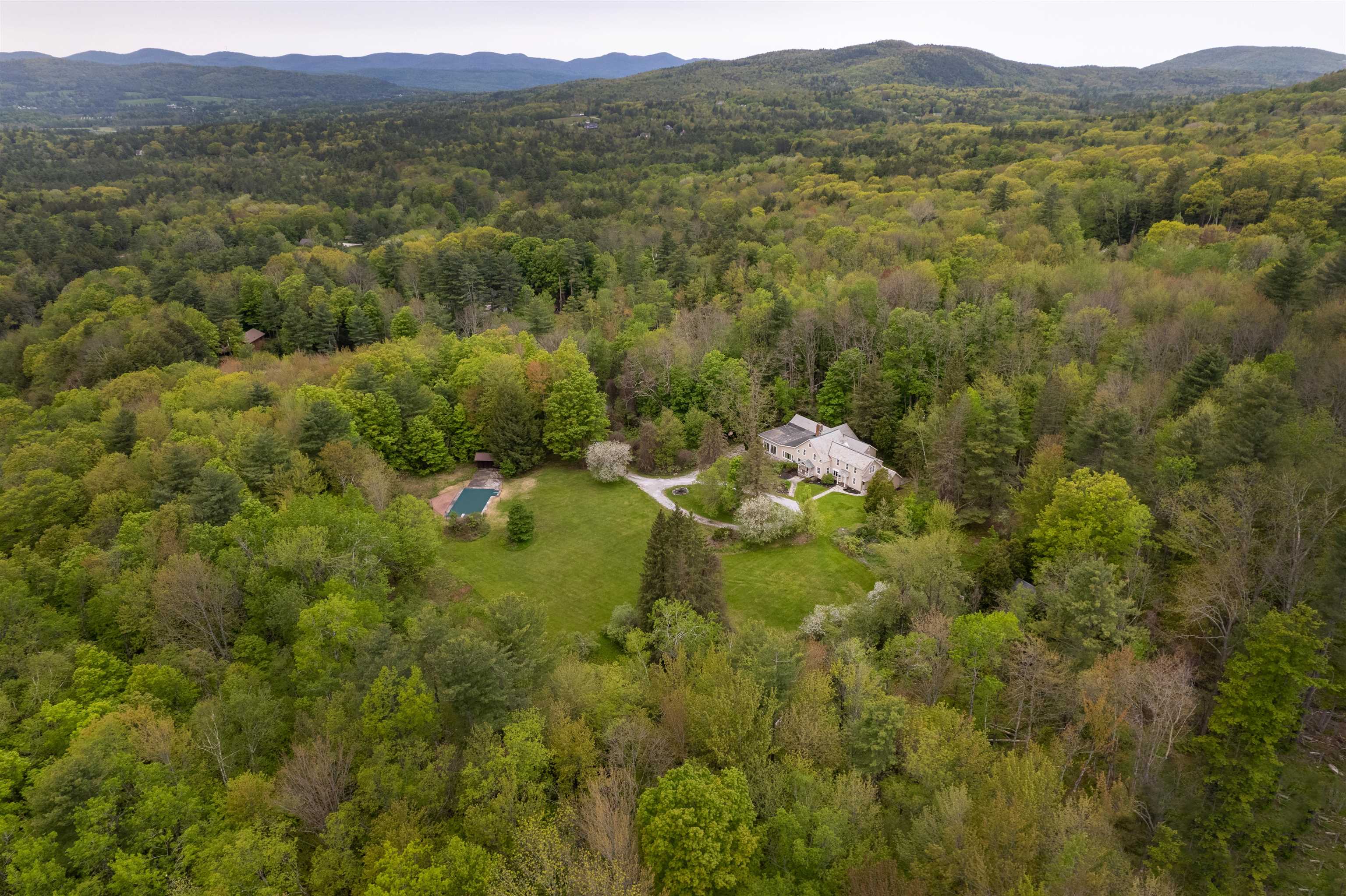 162 Sherwood Dr, Mendon, VT 05701 MLS 4953679 Coldwell Banker