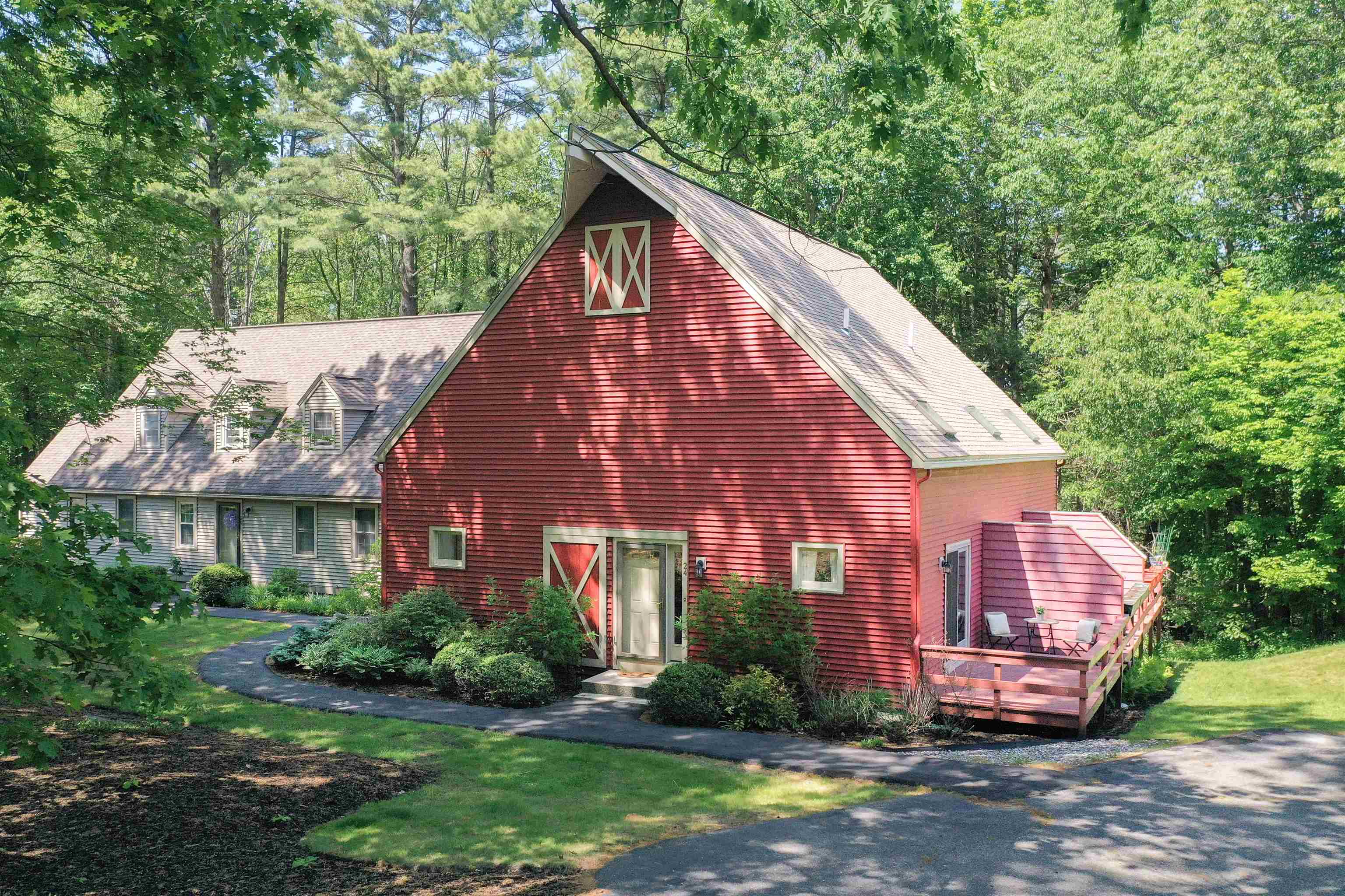 24 Balmoral Dr, Stratham, NH 03885 MLS 4955883 Coldwell Banker