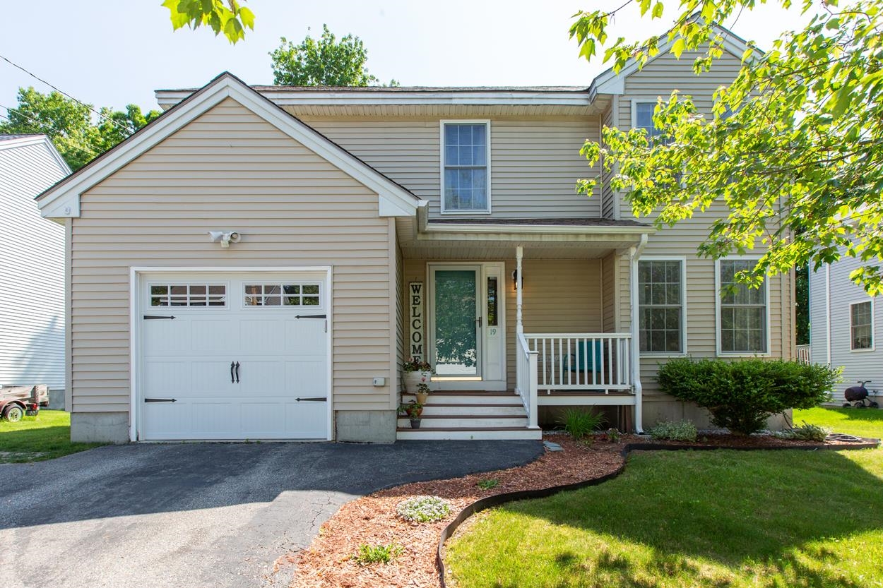 19 Green Meadow Ln, Manchester, NH 03109 MLS 4955972 Coldwell Banker