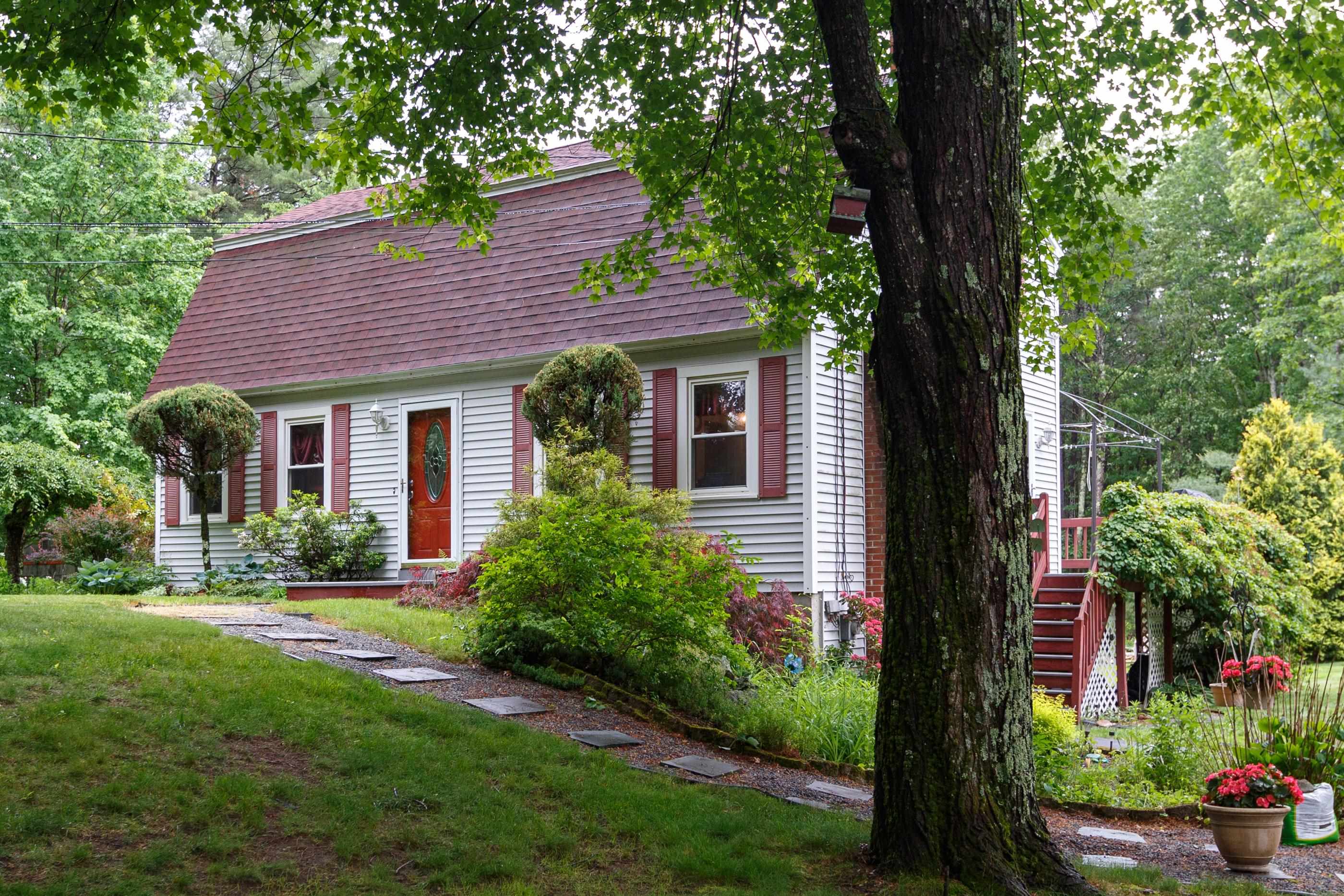 17 Drew Rd, Derry, NH 03038 MLS 4956004 Coldwell Banker