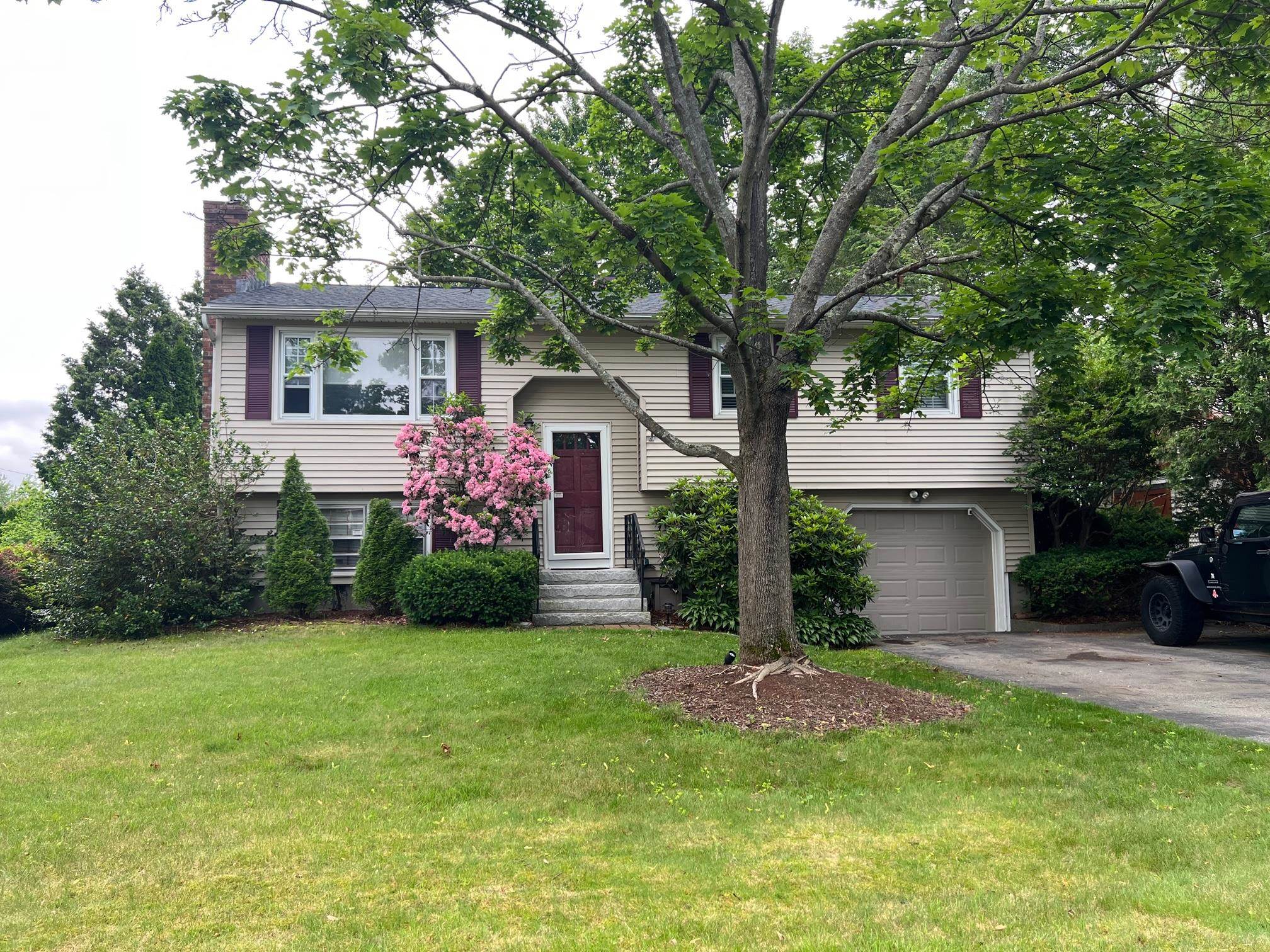 20 Smyth Ln, Manchester, NH 03104 MLS 4957941 Coldwell Banker