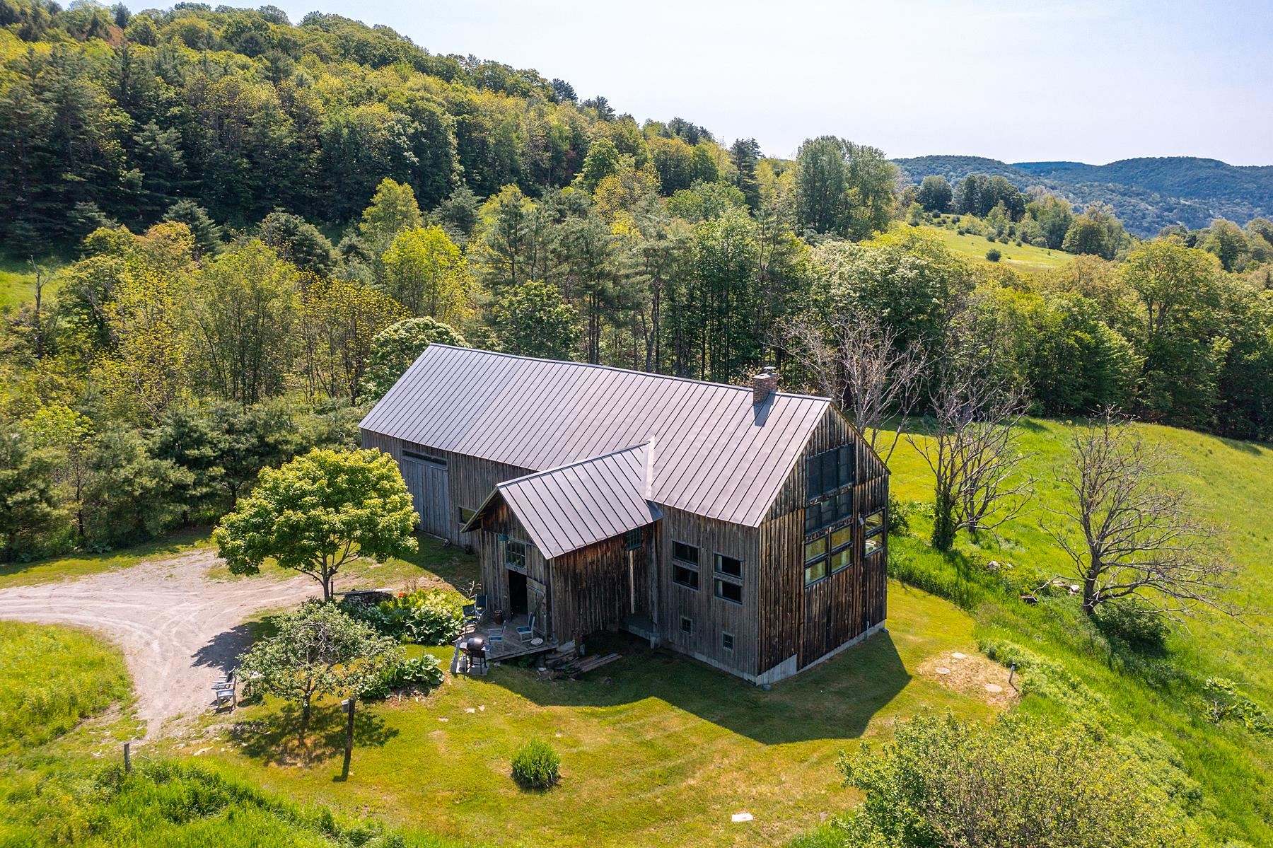 131 Whitney Hill Rd, Tunbridge, VT 05077 MLS 4958993 Coldwell Banker