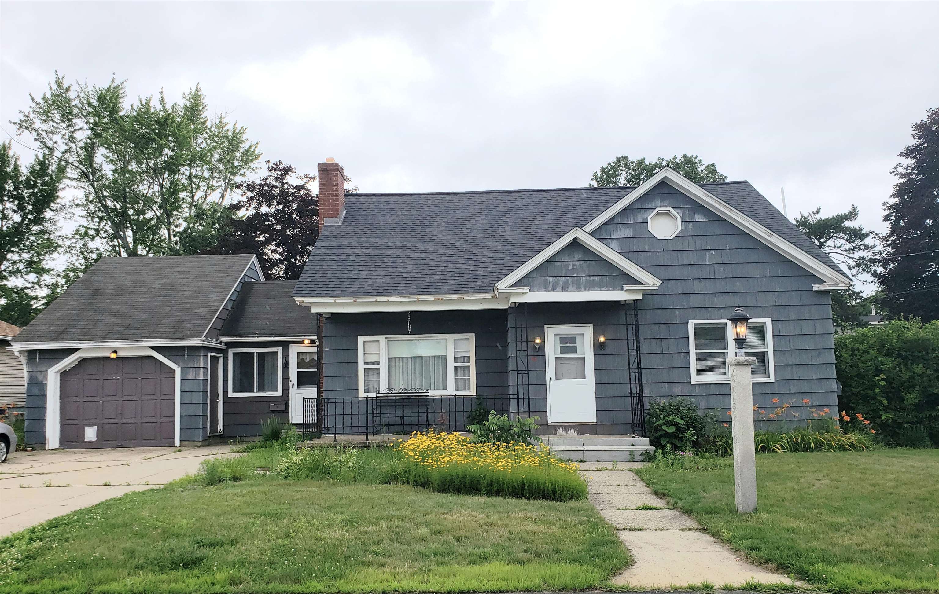 43 Lund St, Nashua, NH 03060 MLS 4959246 Coldwell Banker