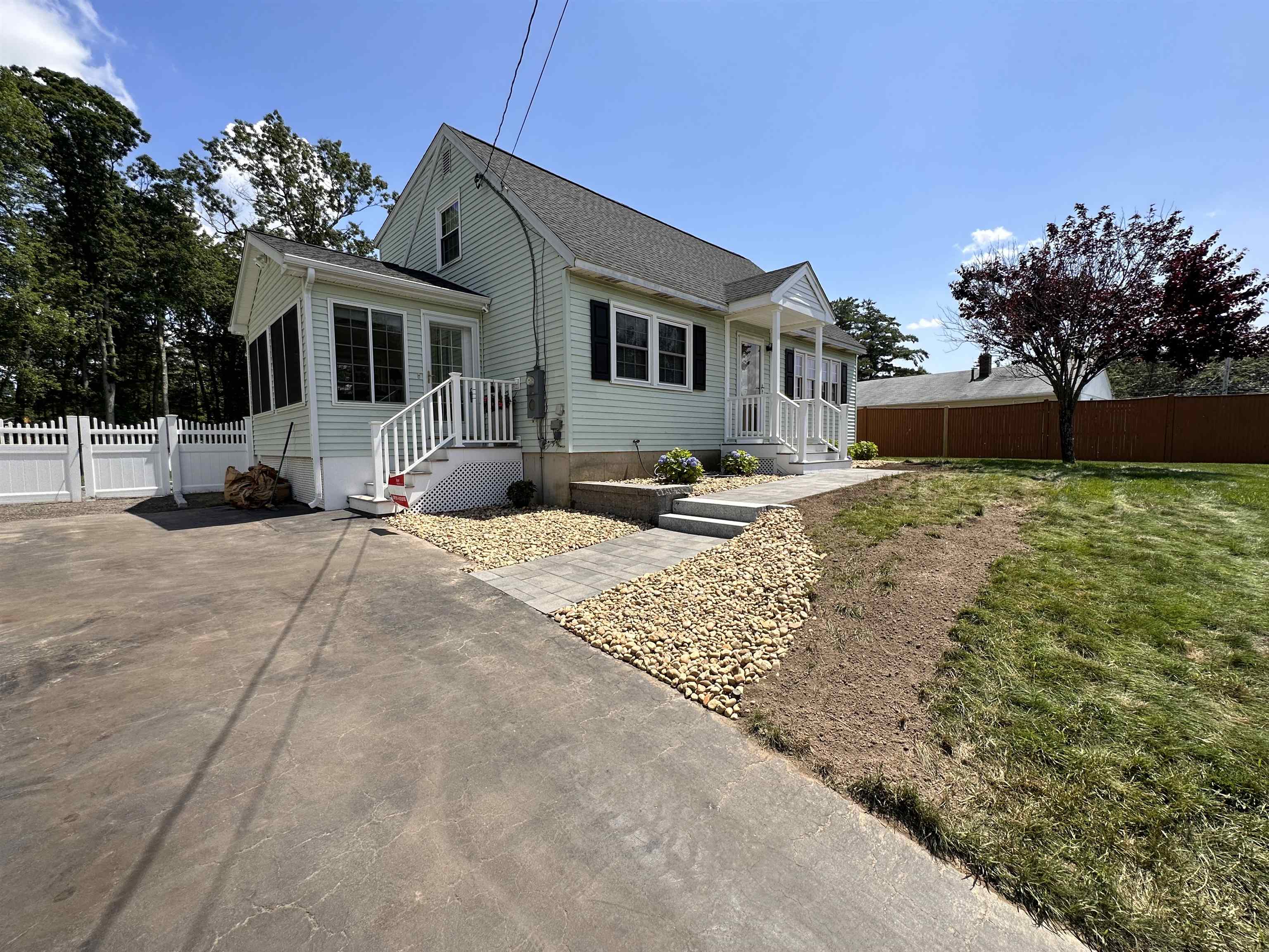 336 Hoyt St, Manchester, NH 03103 MLS 4959521 Coldwell Banker