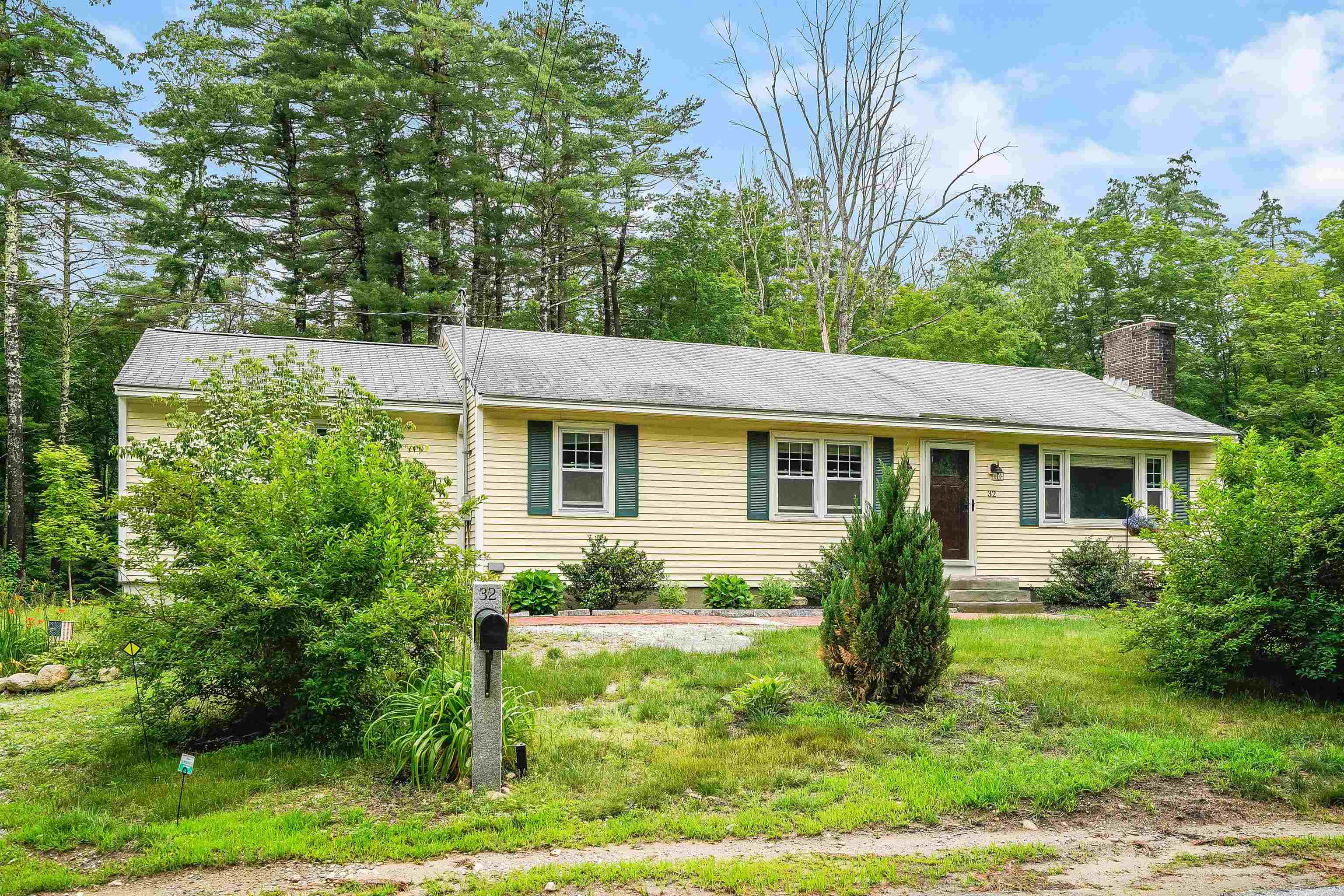 32 New Boston Rd, Amherst, NH 03031 MLS 4960069 Coldwell Banker