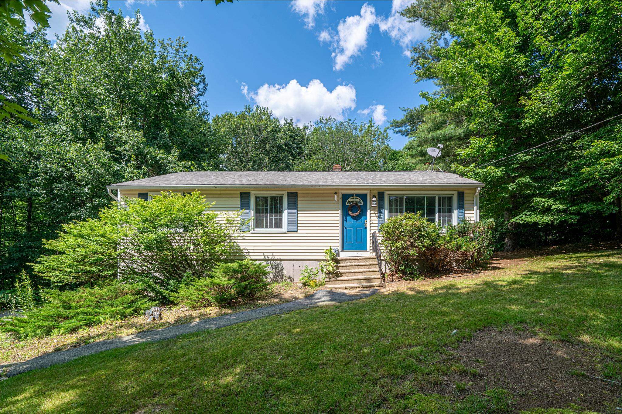 225 Main St, Sandown, NH 03873 MLS 4962855 Coldwell Banker