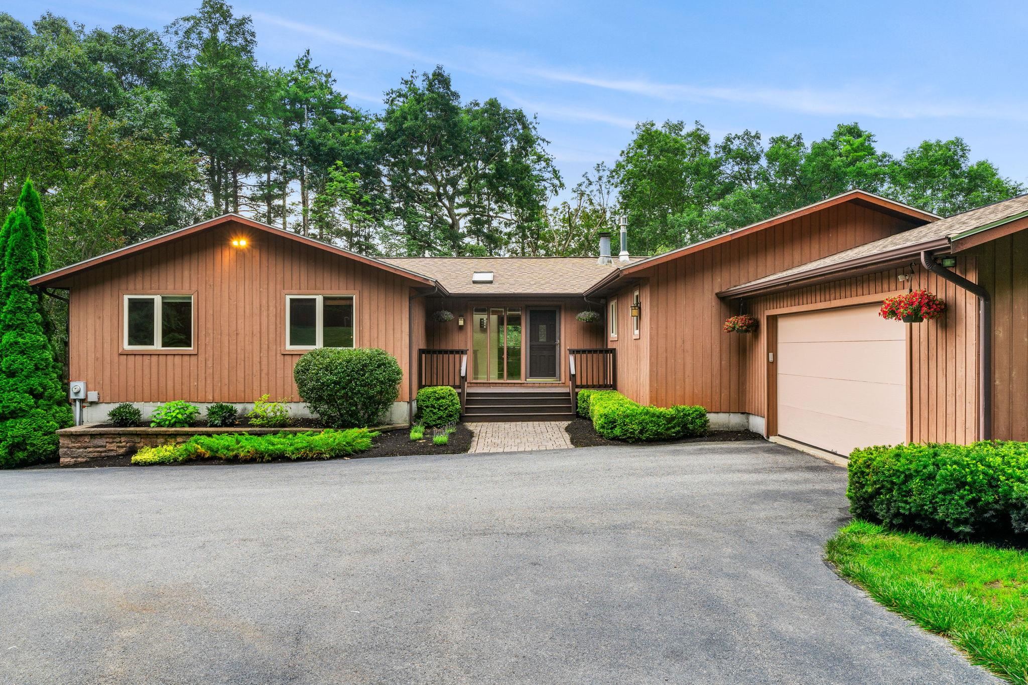 9 Hardwood Rd, Windham, NH 03087 MLS 4962970 Coldwell Banker