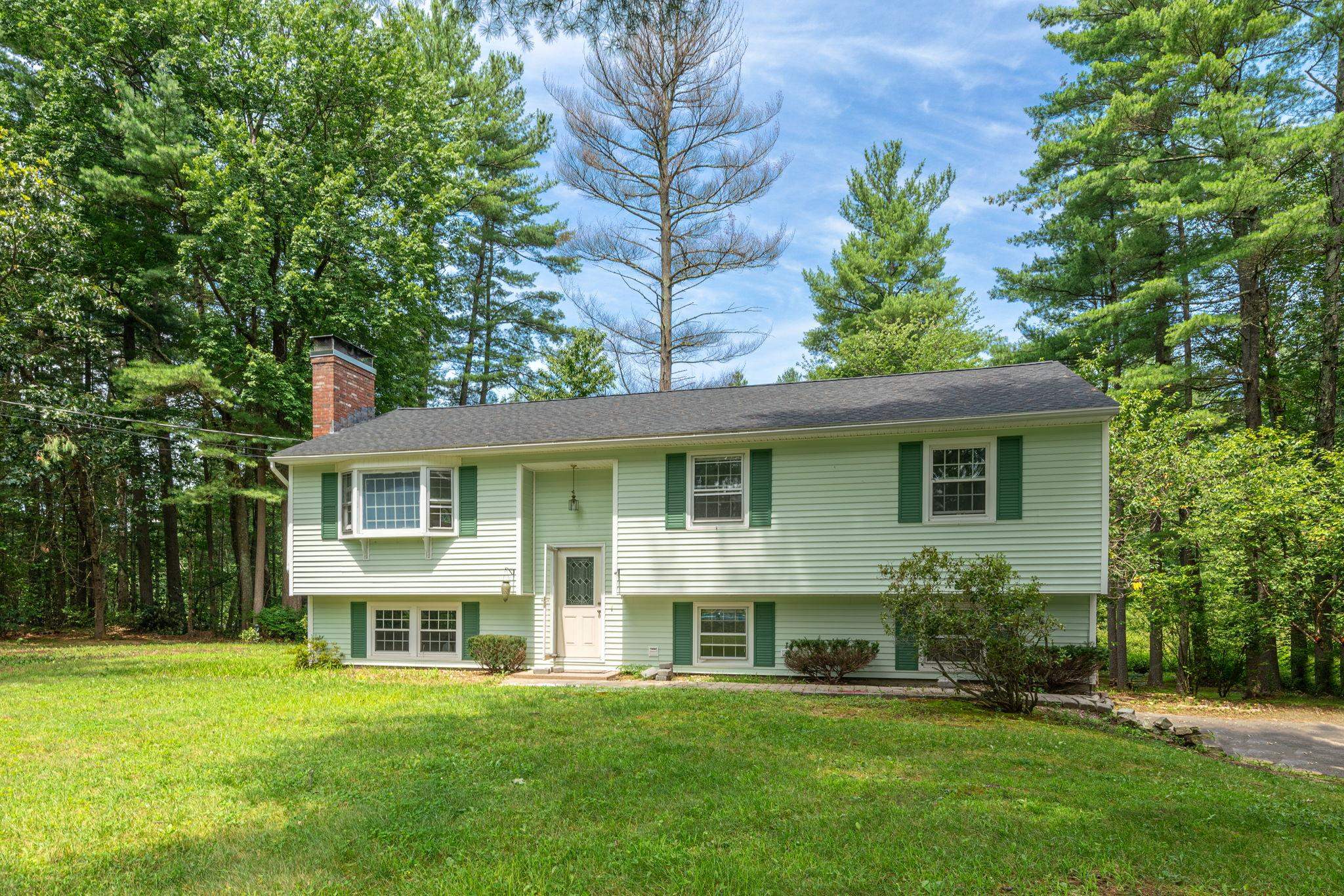10 Cranberry Ln, Litchfield, NH 03052 MLS 4963951 Coldwell Banker