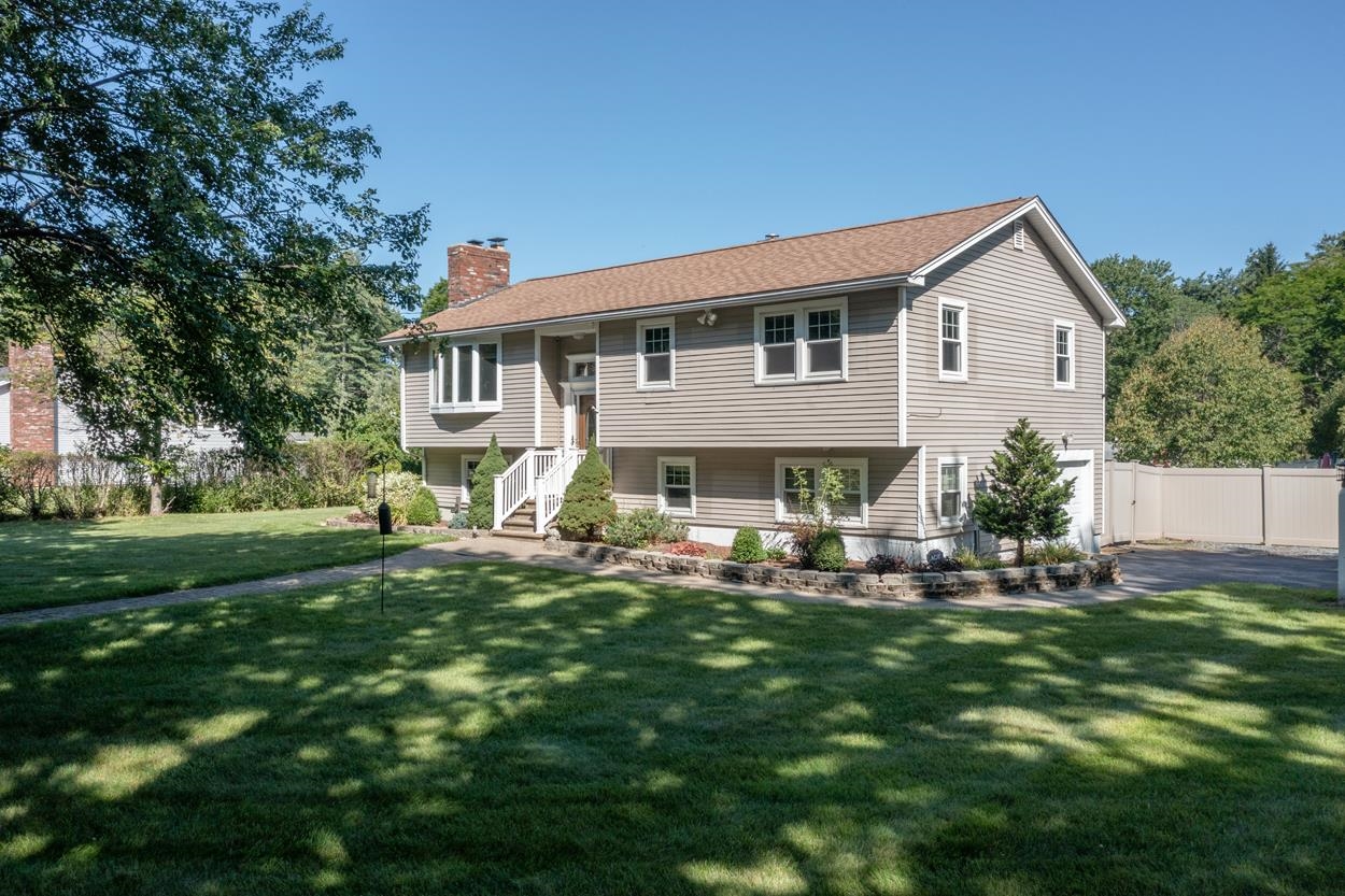 12 Nashua Rd, Windham, NH 03087 MLS 4964106 Coldwell Banker