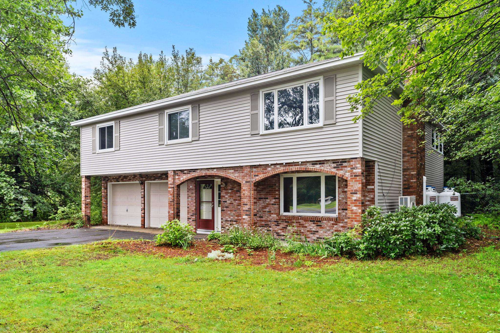 12 Rolling Ridge Rd, Londonderry, NH 03053 MLS 4965919 Coldwell Banker