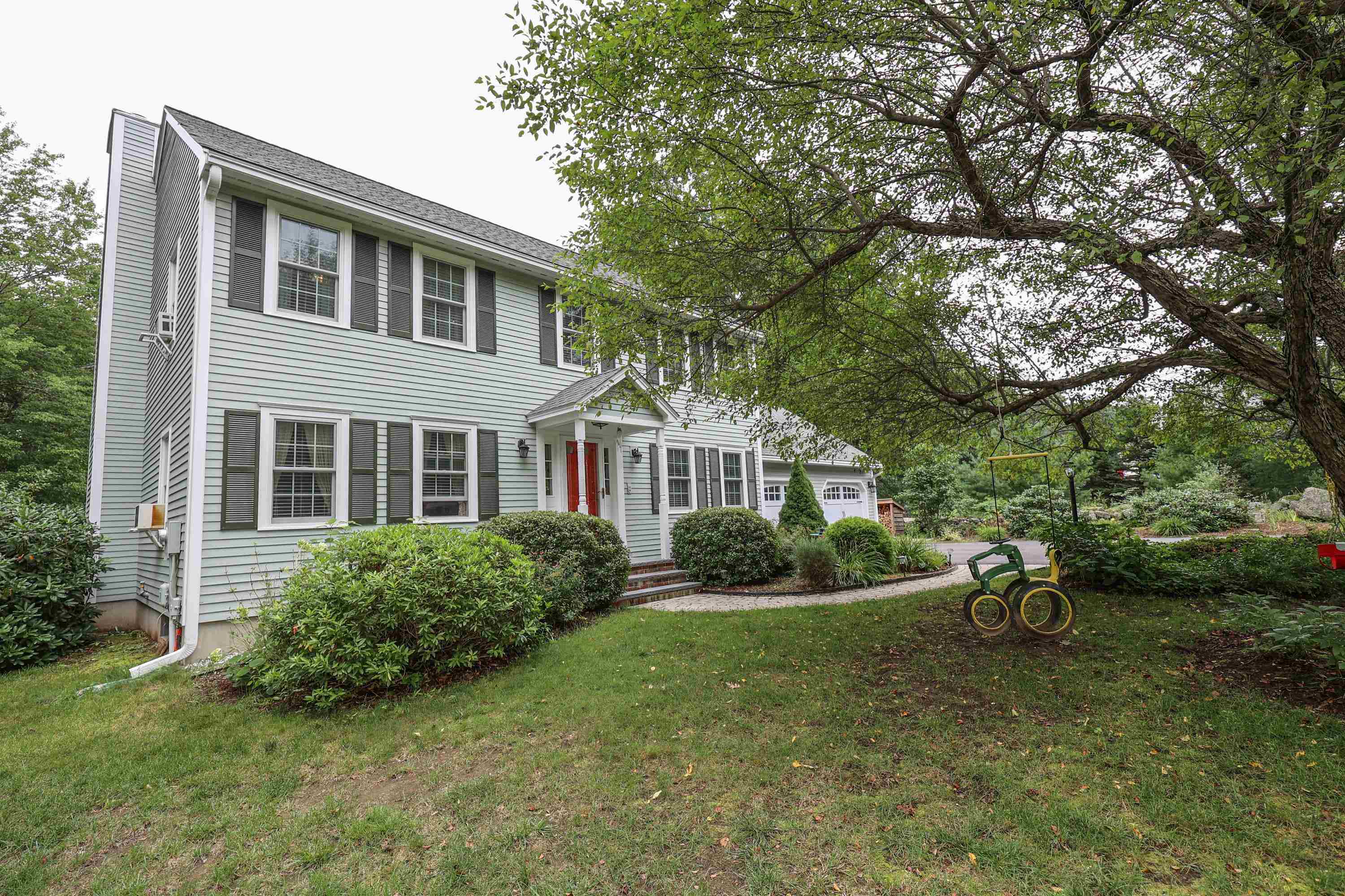 19 Proctor Rd, Bedford, NH 03110 MLS 4965929 Coldwell Banker