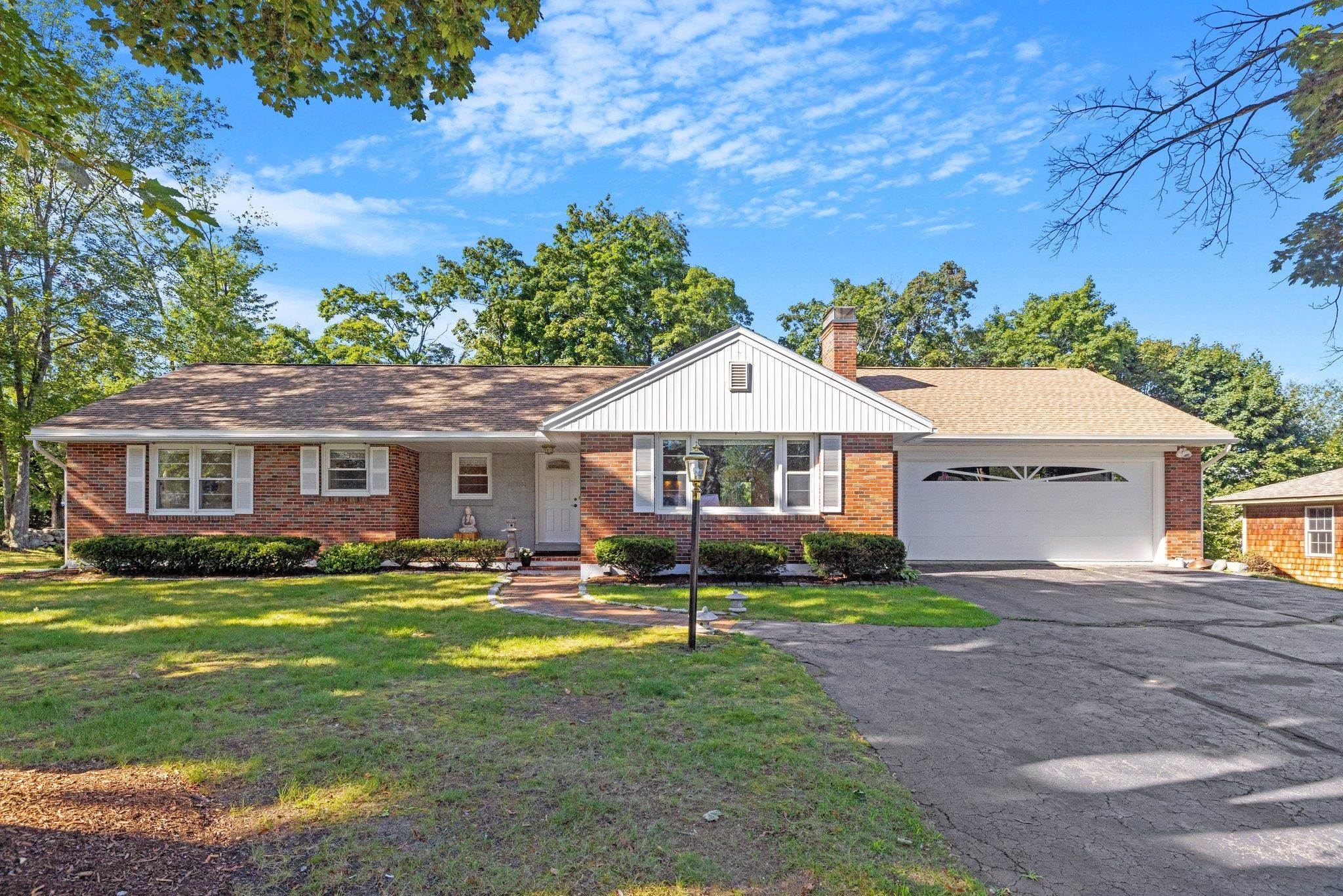 8 Morningside Dr, Laconia, NH 03246 MLS 4967622 Coldwell Banker