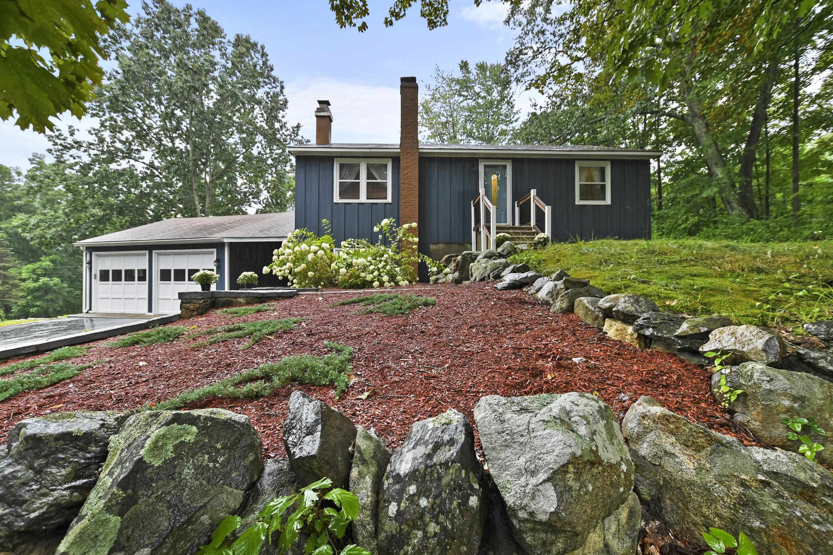 161 Naticook Rd, Merrimack, NH 03054 MLS 4968700 Coldwell Banker