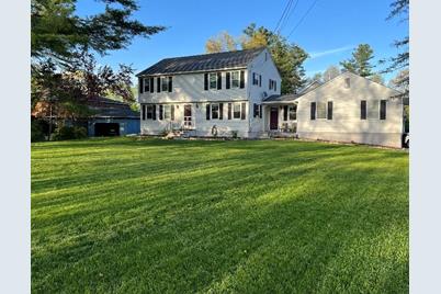 4297 Brown Ave Manchester NH 03103 MLS 4971599 Coldwell Banker