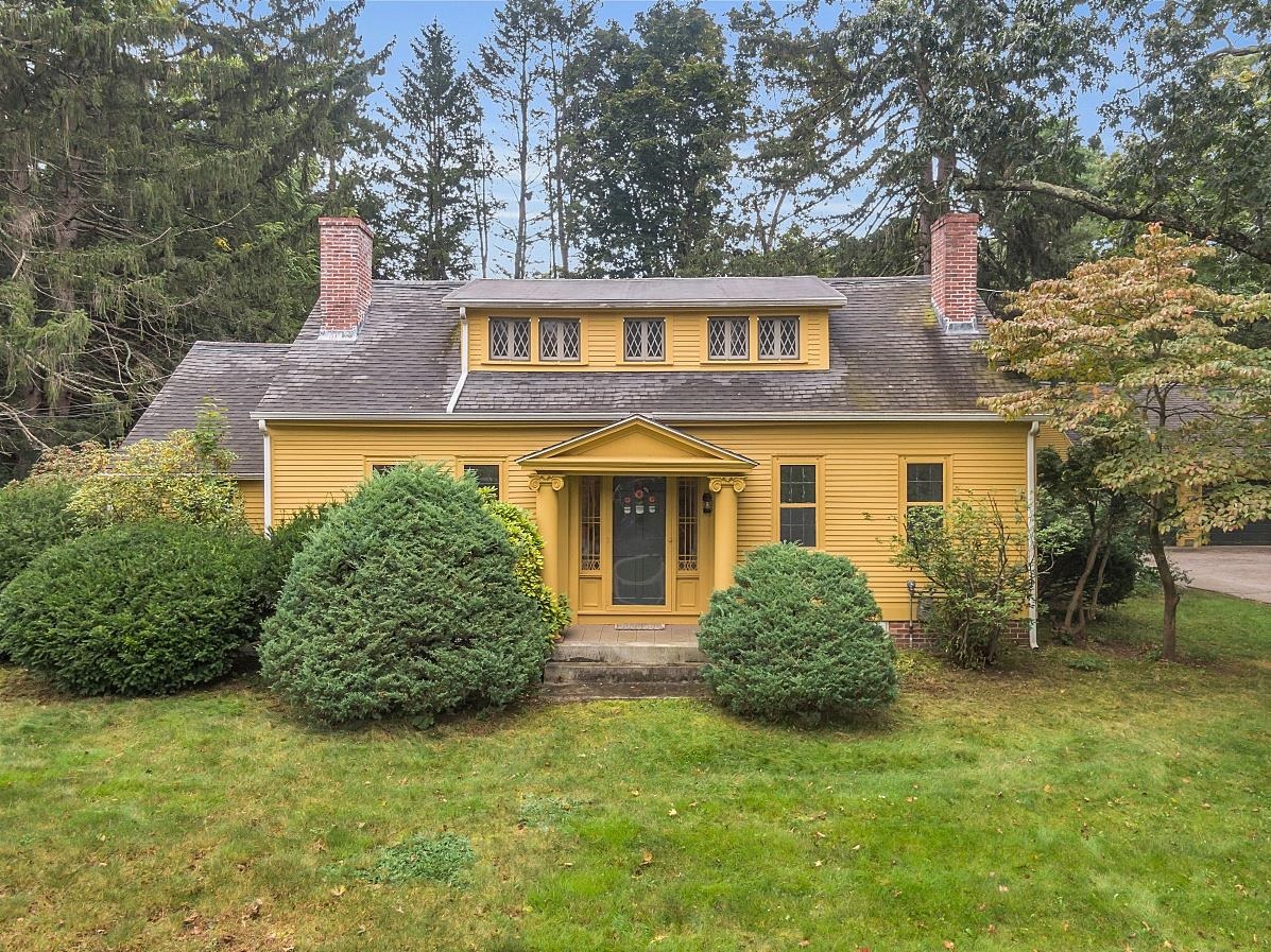 71 Main St, Plaistow, NH 03865 MLS 4972407 Coldwell Banker