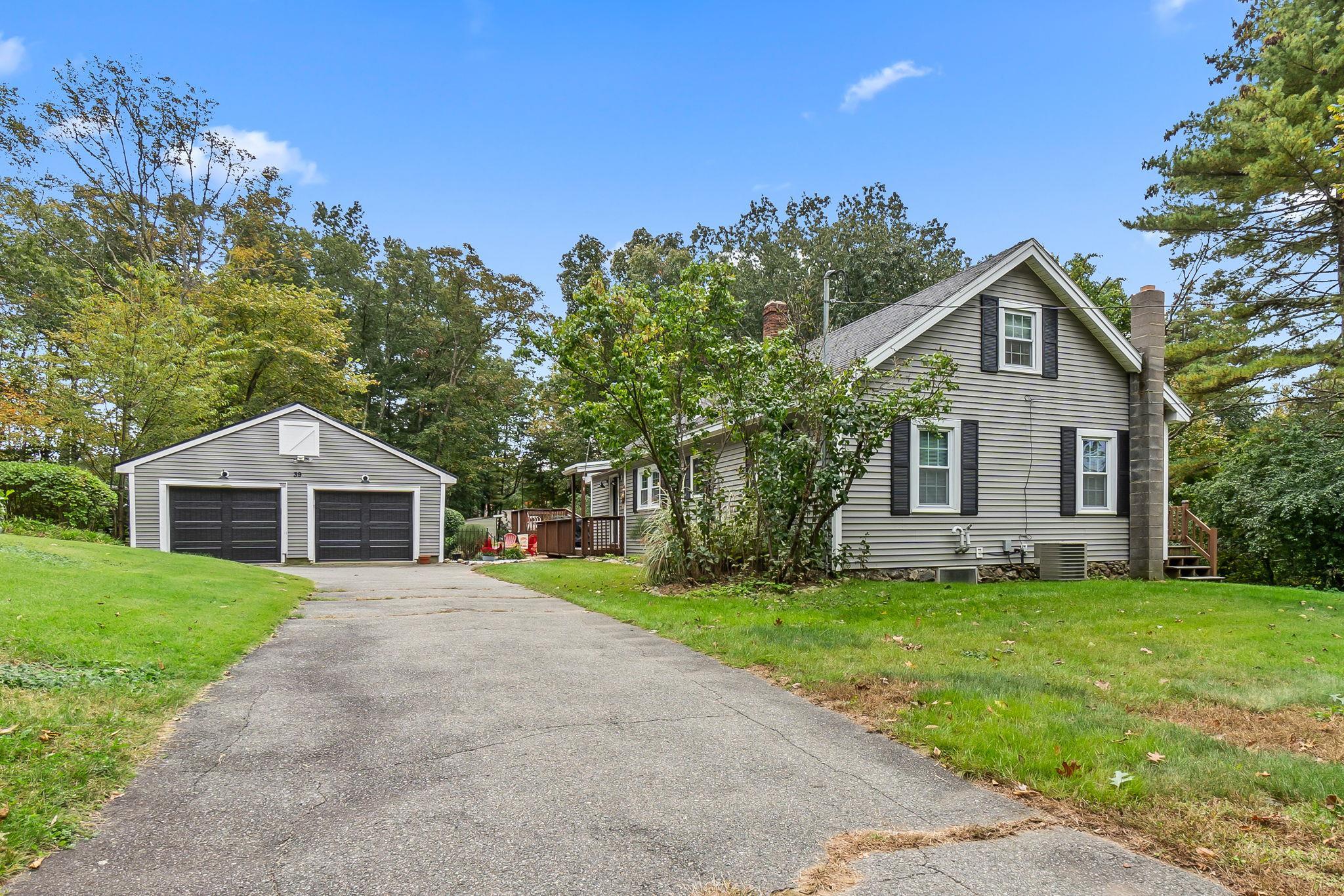 39 Pollard Rd, Plaistow, NH 03865 MLS 4973799 Coldwell Banker