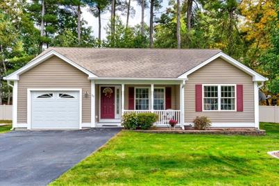 35 Bowes Circle, Hudson, NH 03051 - Photo 1