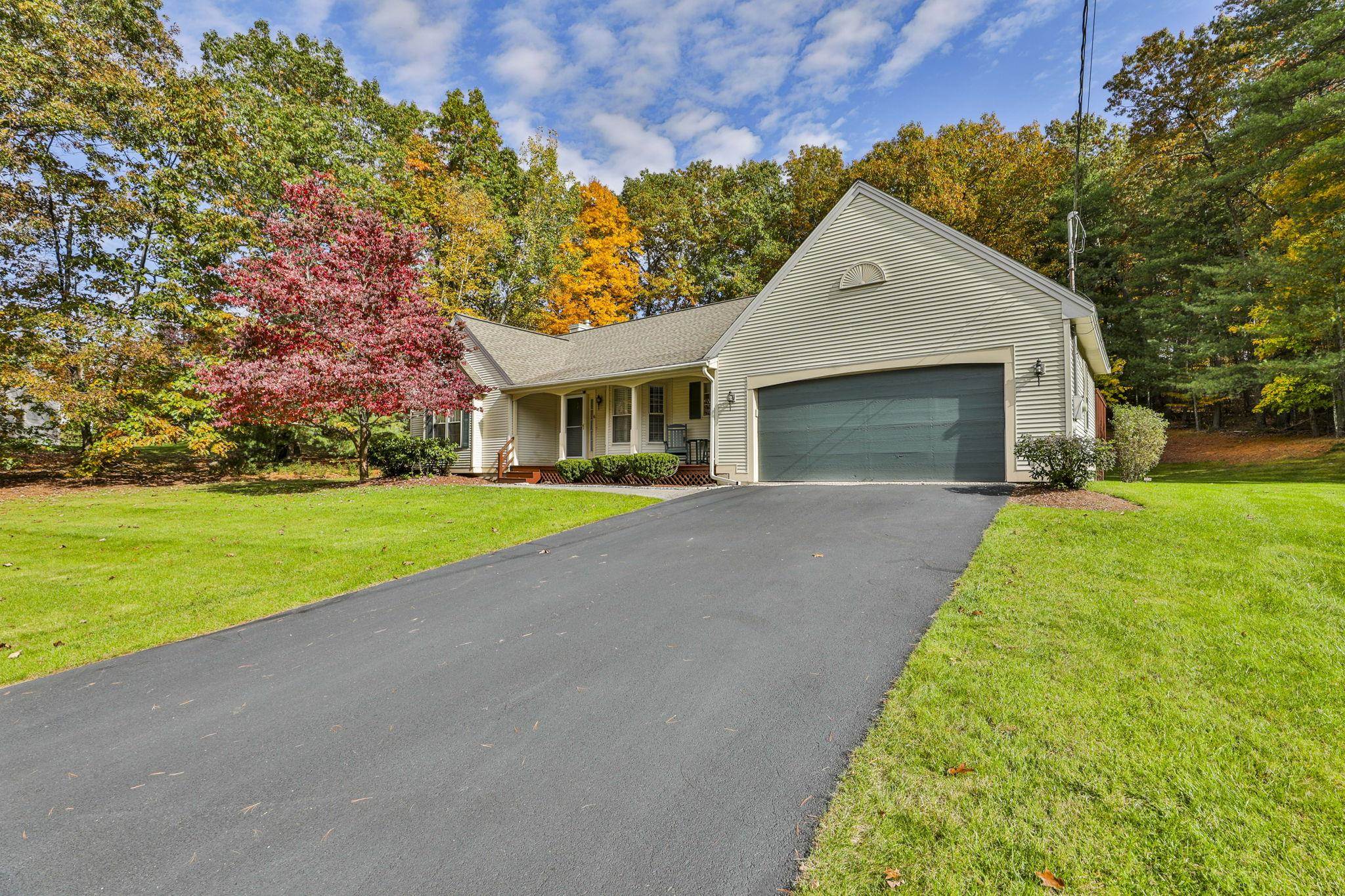 6 Stratham Green Rd 423, Nashua, NH 03063 MLS 4975836 Coldwell Banker