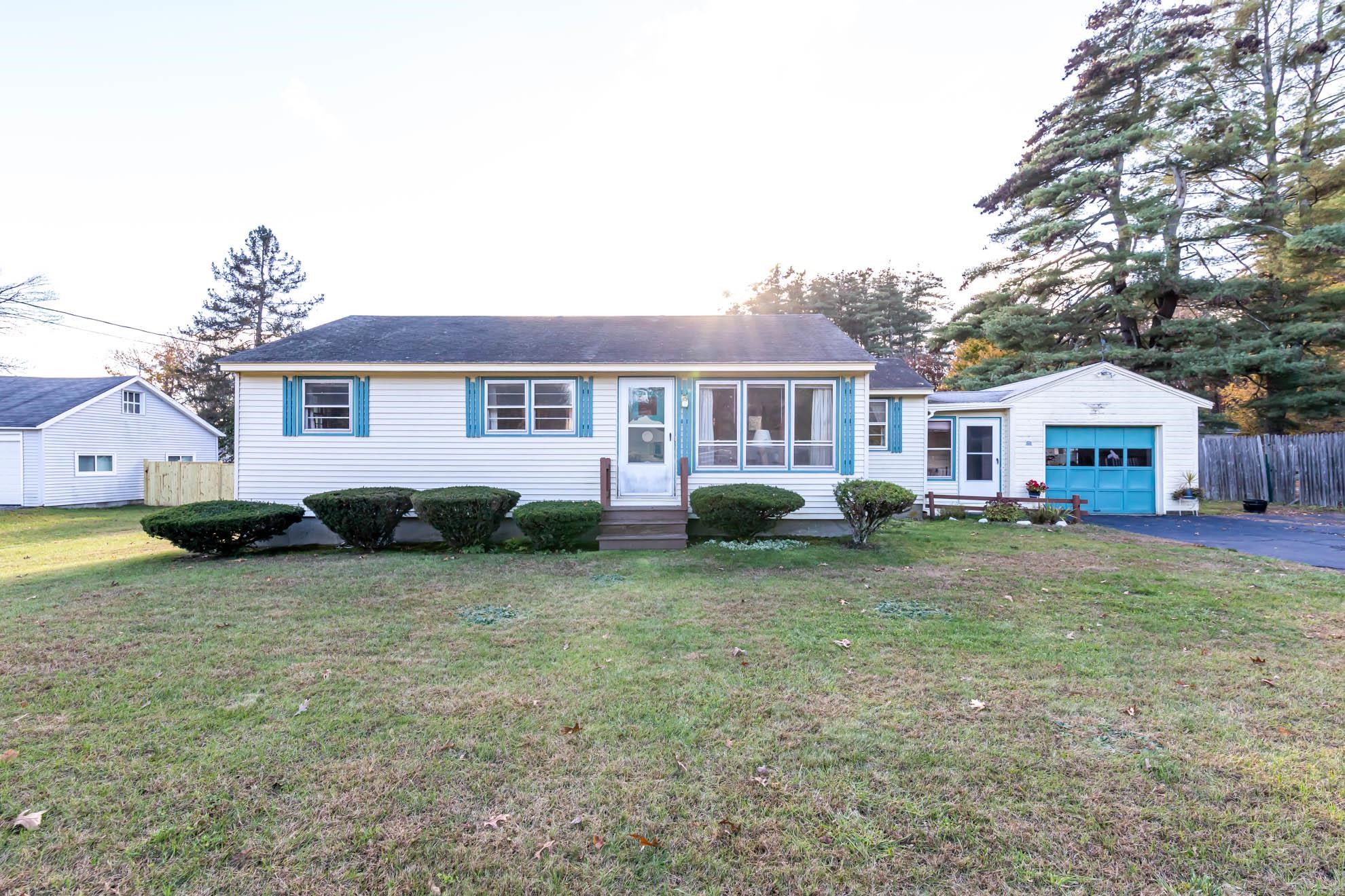 9 Pine St, Merrimack, NH 03054 MLS 4976472 Coldwell Banker