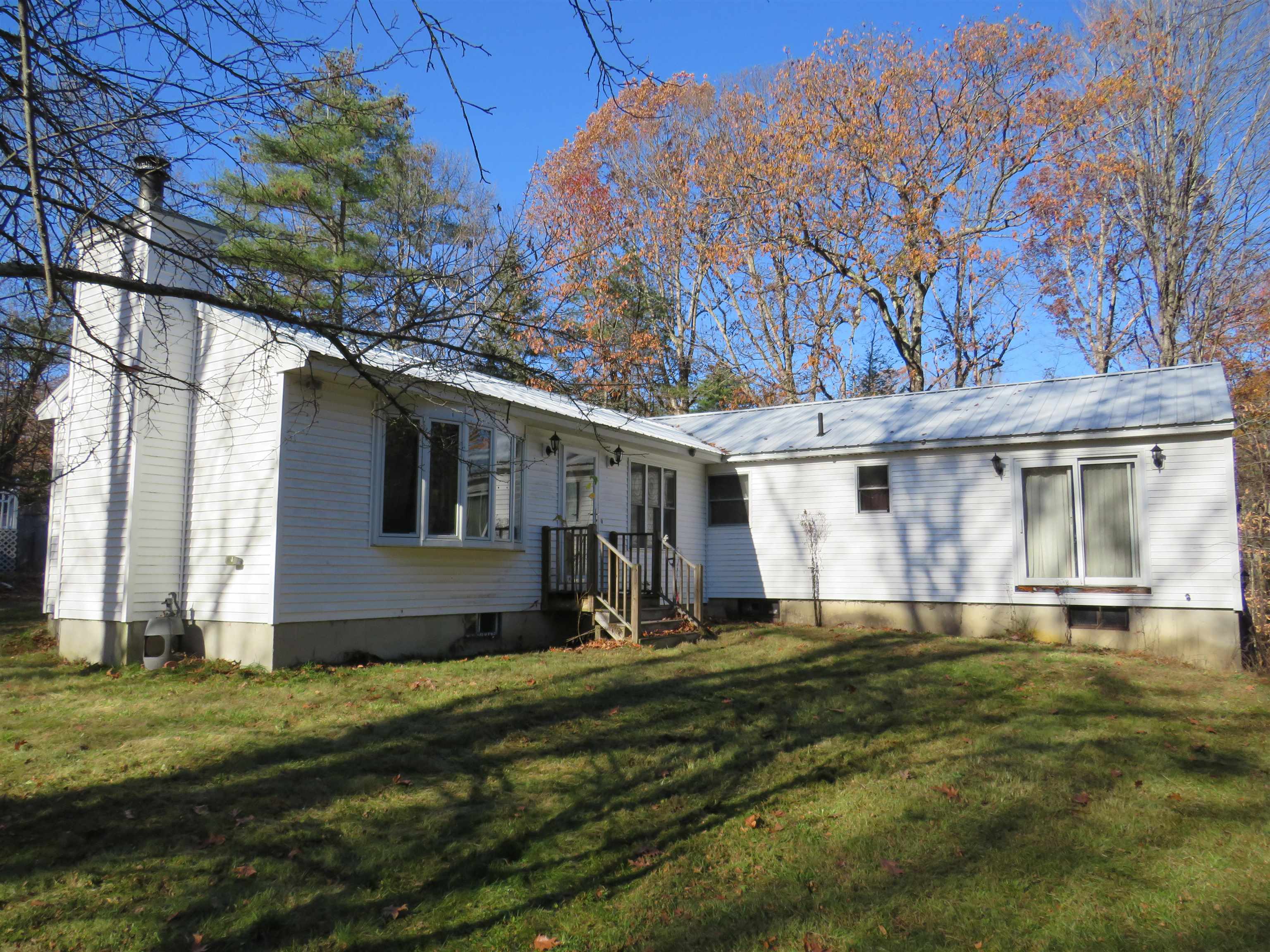 34 Nancy Ln, Raymond, NH 03077 MLS 4977622 Coldwell Banker