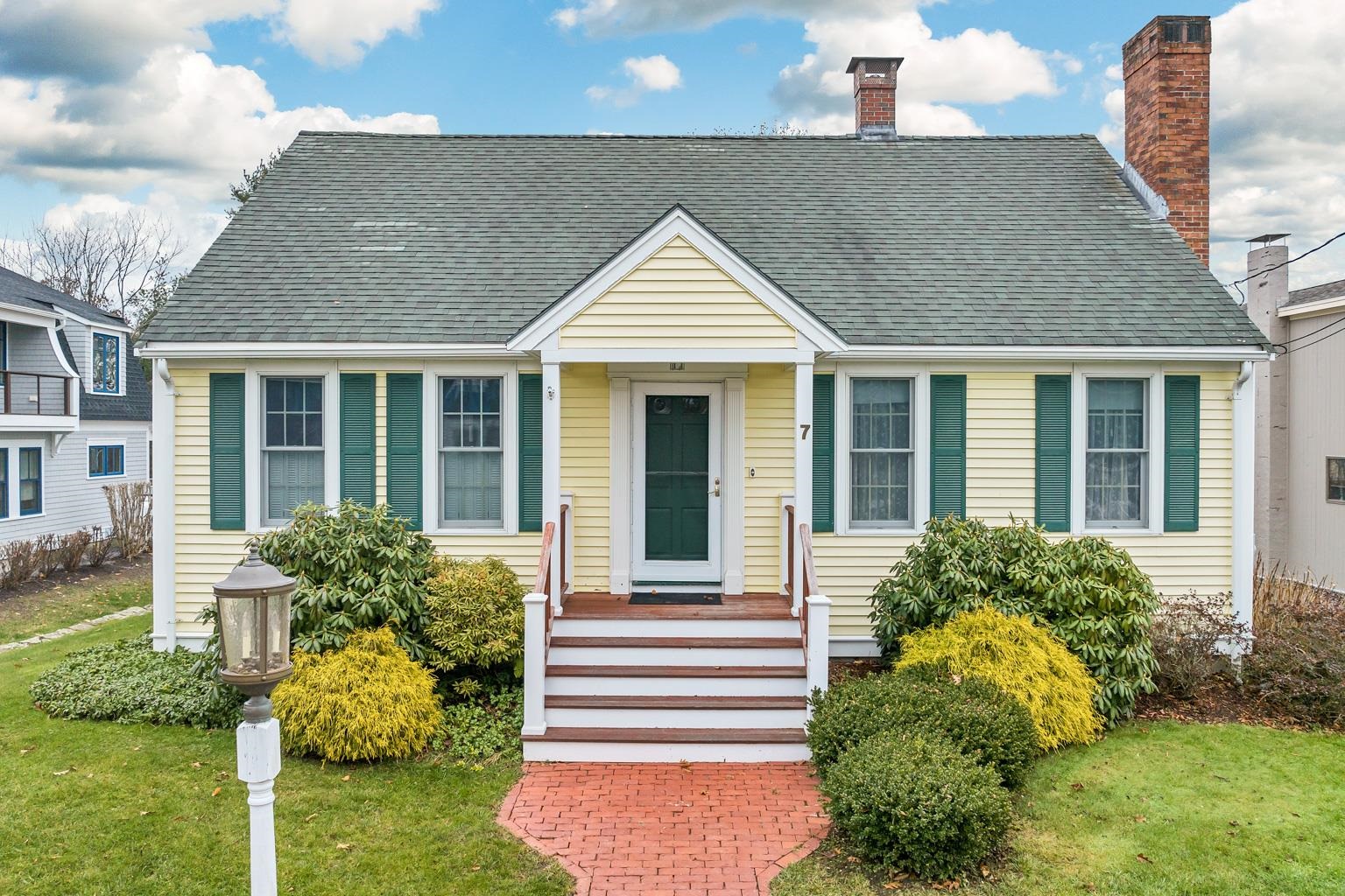 7 Robin Rd, Rye, NH 03870 MLS 4979877 Coldwell Banker