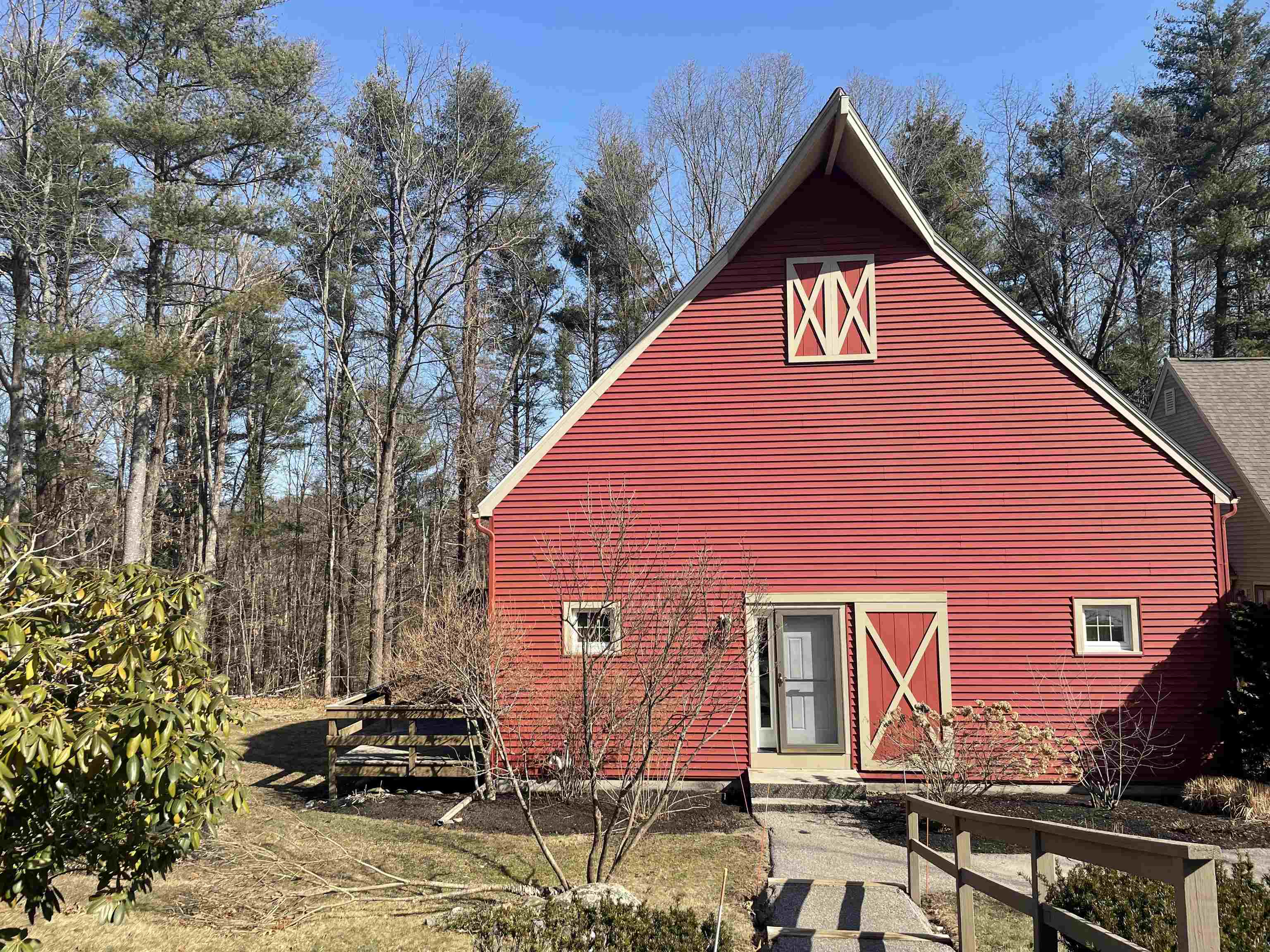 13 Balmoral Dr, Stratham, NH 03885 MLS 4986284 Coldwell Banker