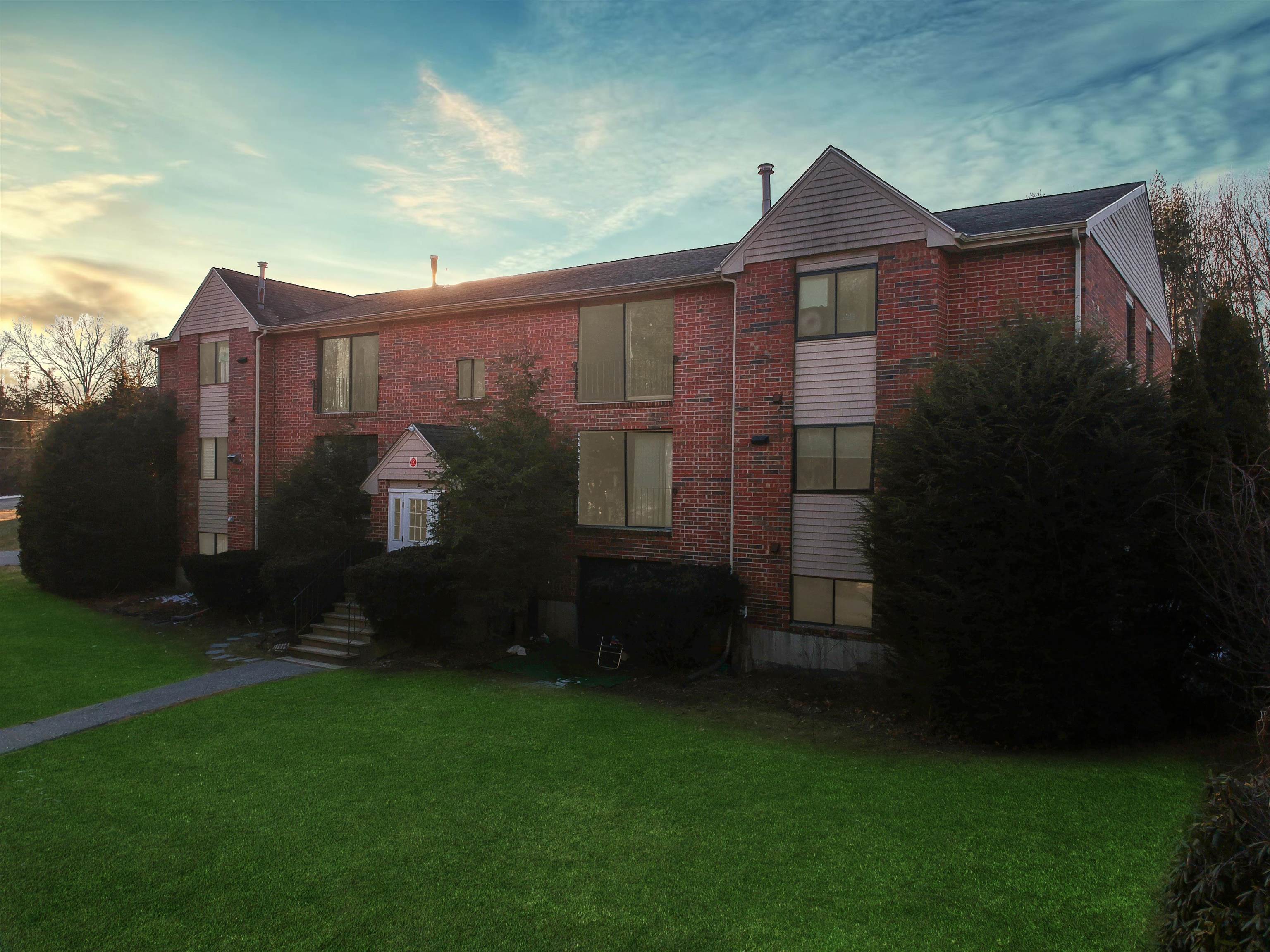 2 Brookside Dr 12, Exeter, NH 03833 MLS 4986294 Coldwell Banker