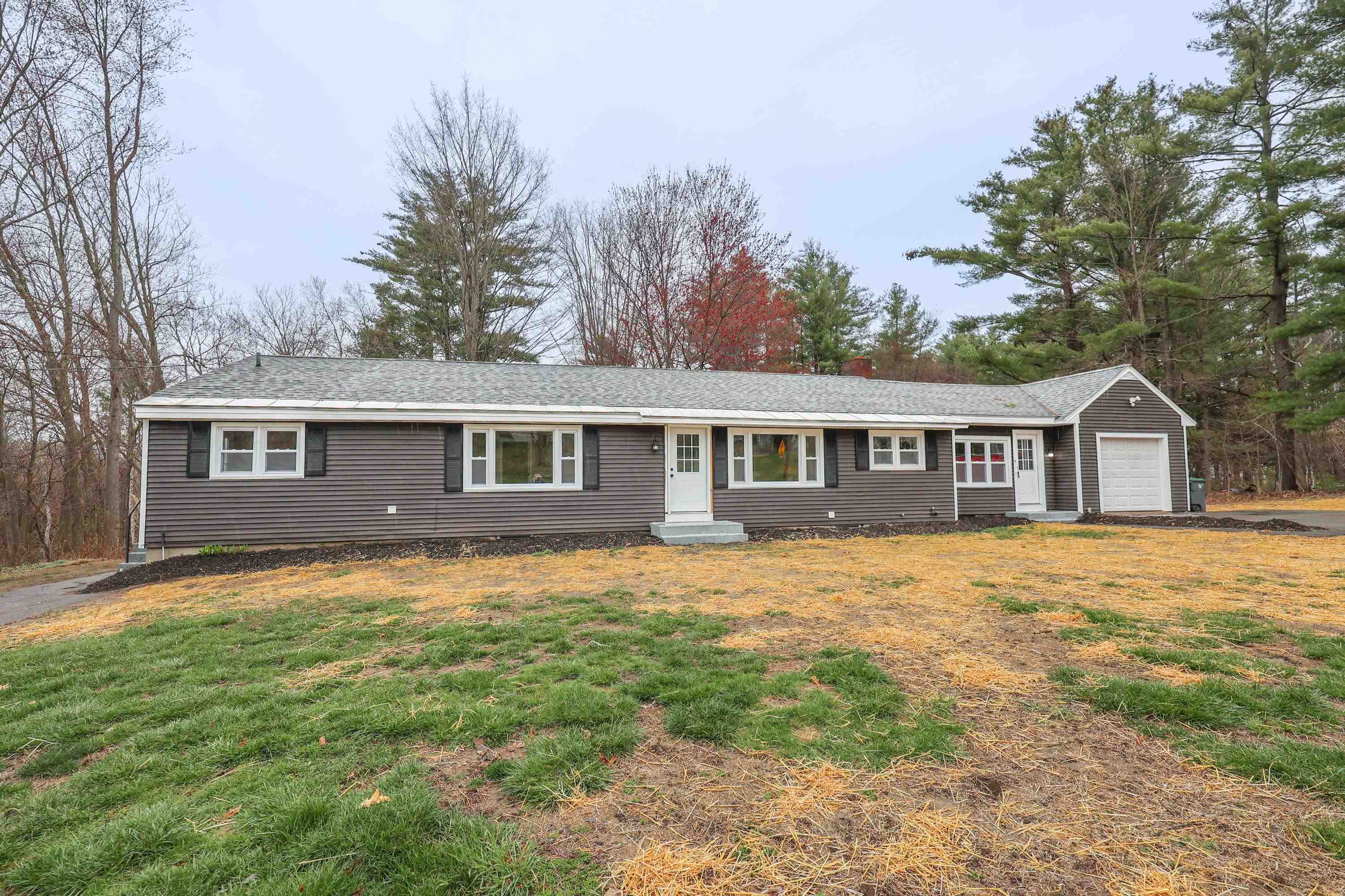 18 Whitehall Rd, Hooksett, NH 03106 MLS 4992040 Coldwell Banker