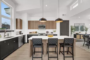 36 Vantage Point Dr, Laconia, NH 03246 - Photo 25