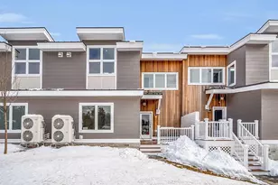 36 Vantage Point Dr, Laconia, NH 03246 - Photo 5