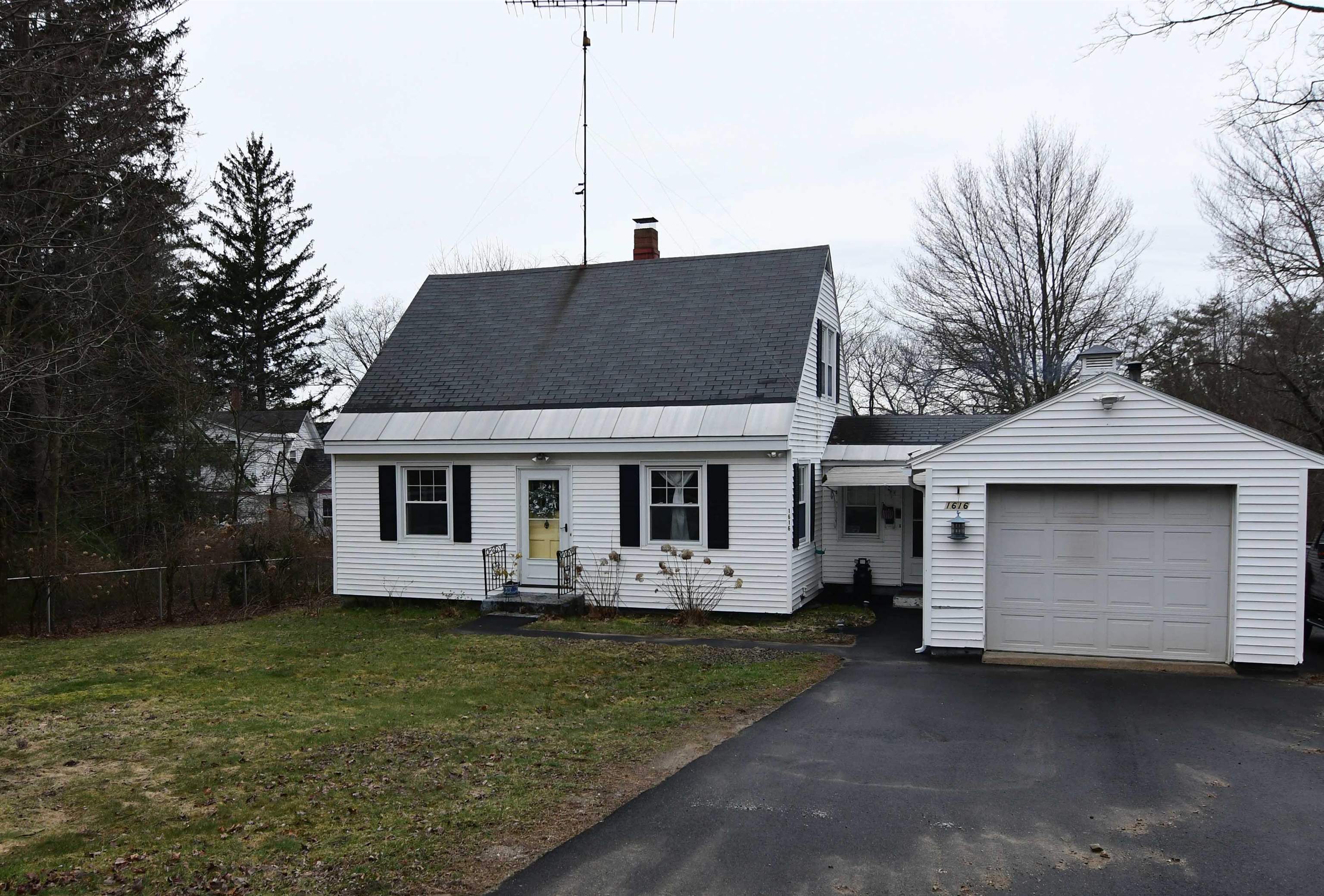 1616 Hooksett Rd, Hooksett, NH 03106 MLS 4993916 Coldwell Banker