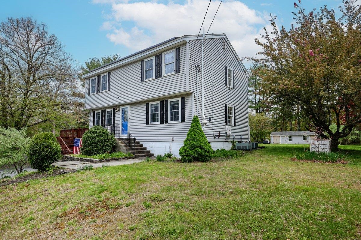 8 Tina Ave, Pelham, NH 03076 MLS 4994524 Coldwell Banker