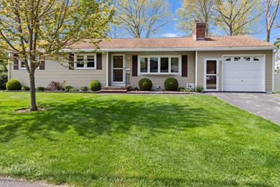 32 Hampshire Road, Portsmouth, NH 03801 - Photo 1