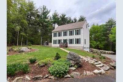 252 Middle Road, Deerfield, NH 03037 - Photo 1