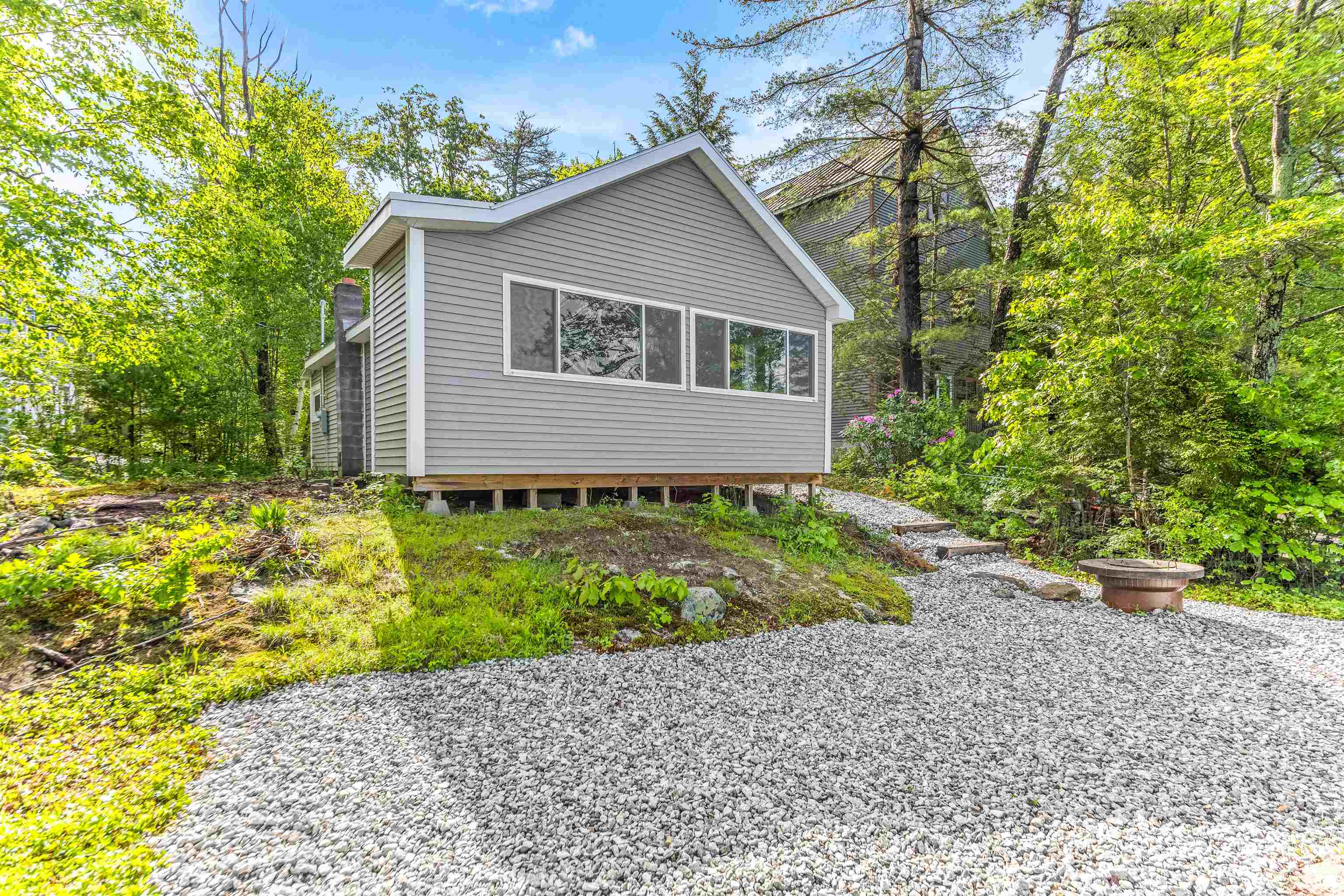 33 Governors Dr, Raymond, NH 03077 MLS 4998191 Coldwell Banker