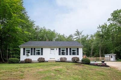 17 Candia Road, Deerfield, NH 03037 - Photo 1