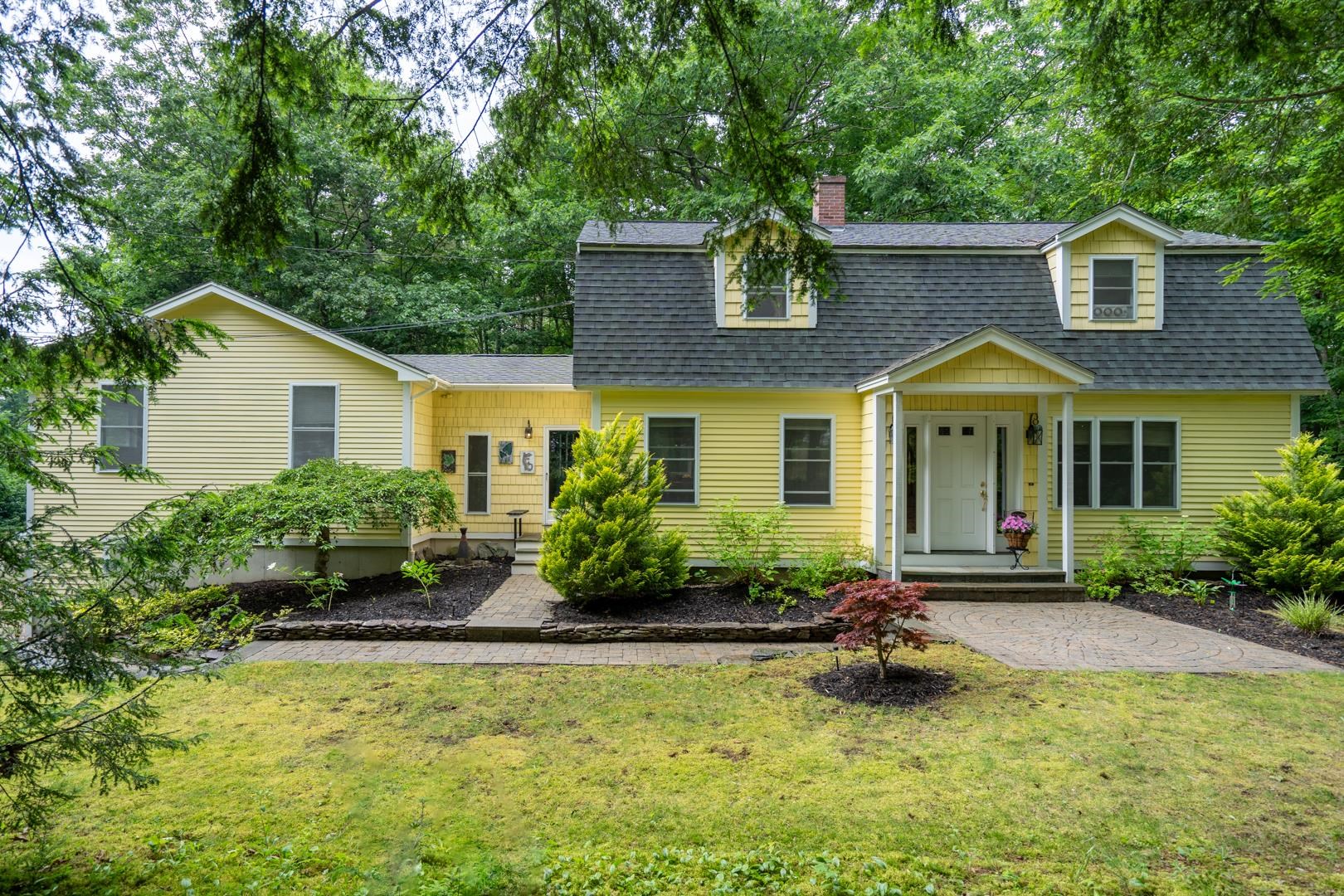 70 Meadowbrook Dr, Epping, NH 03042 MLS 5001049 Coldwell Banker